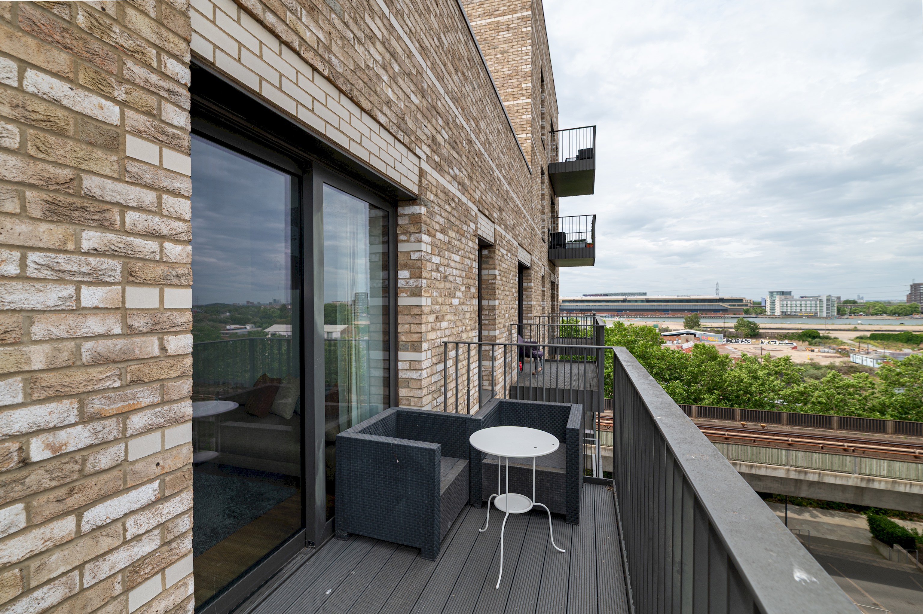 Modern 2BR flat with Balcony, in East London - Pass the Keys in Flat 172 Kingfisher Heights, 2 Bramwell Way, E16 2GR - Property image 39 - VivreStays
