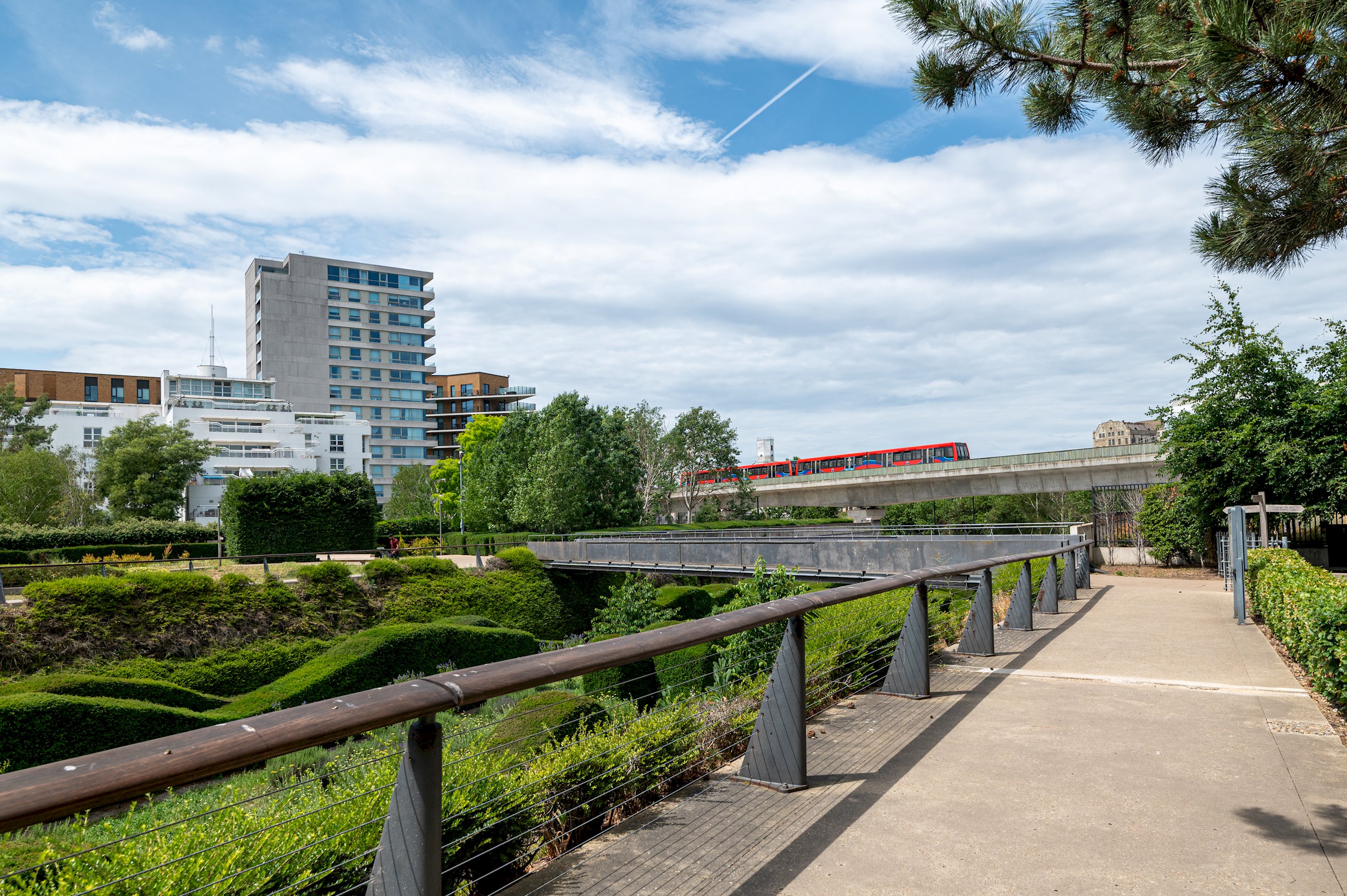 Modern 2BR flat with Balcony, in East London - Pass the Keys in Flat 172 Kingfisher Heights, 2 Bramwell Way, E16 2GR - Property image 66 - VivreStays