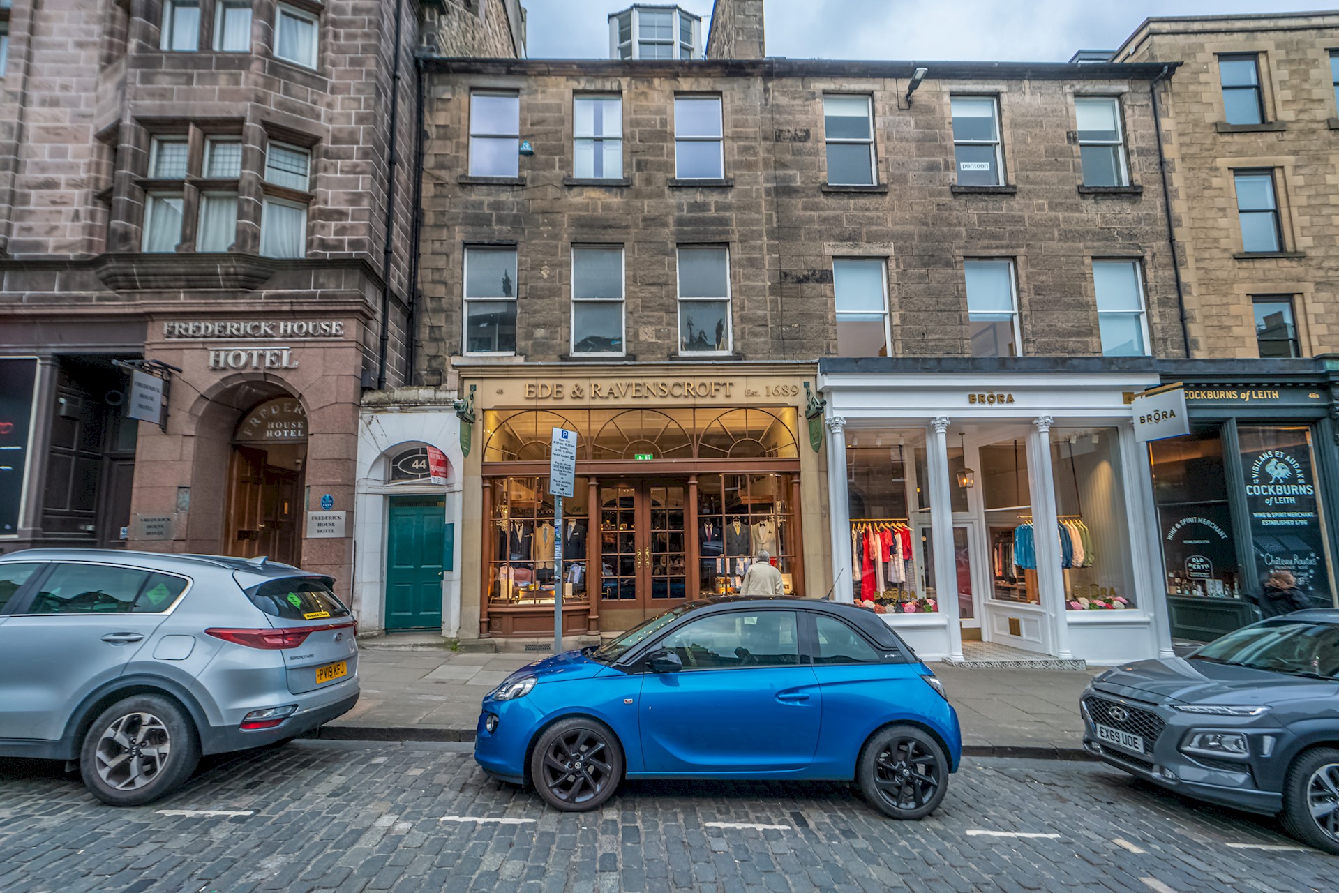 Charming Georgian flat in the Heart of Edinburgh - Pass the Keys in 44/4 Frederick St EH2 1EX - Property image 9 - VivreStays