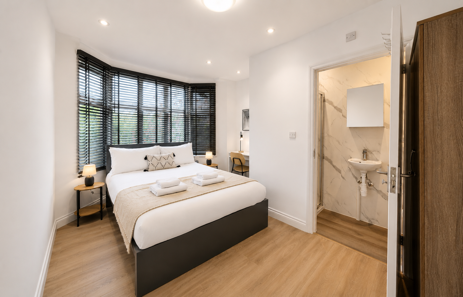 Modern 4BR Oxford | 3 Ensuites, 3 Parking Spaces - Pass the Keys in 33 Green Road, Headington OX3 8LD - Property image 9 - VivreStays