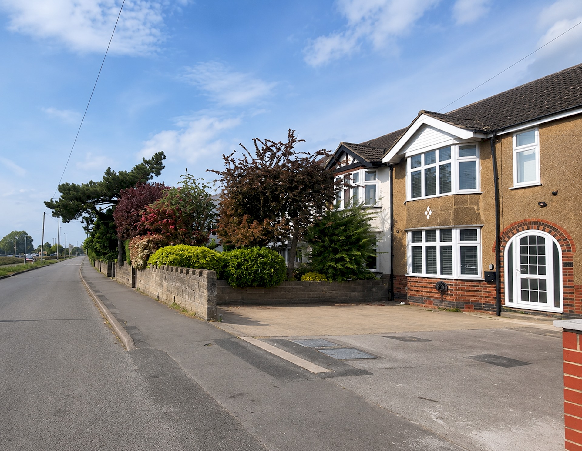 Modern 4BR Oxford | 3 Ensuites, 3 Parking Spaces - Pass the Keys in 33 Green Road, Headington OX3 8LD - Property image 21 - VivreStays
