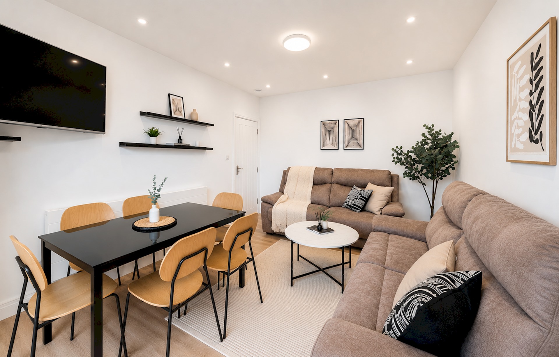 Modern 4BR Oxford | 3 Ensuites, 3 Parking Spaces - Pass the Keys in 33 Green Road, Headington OX3 8LD - Property image 6 - VivreStays