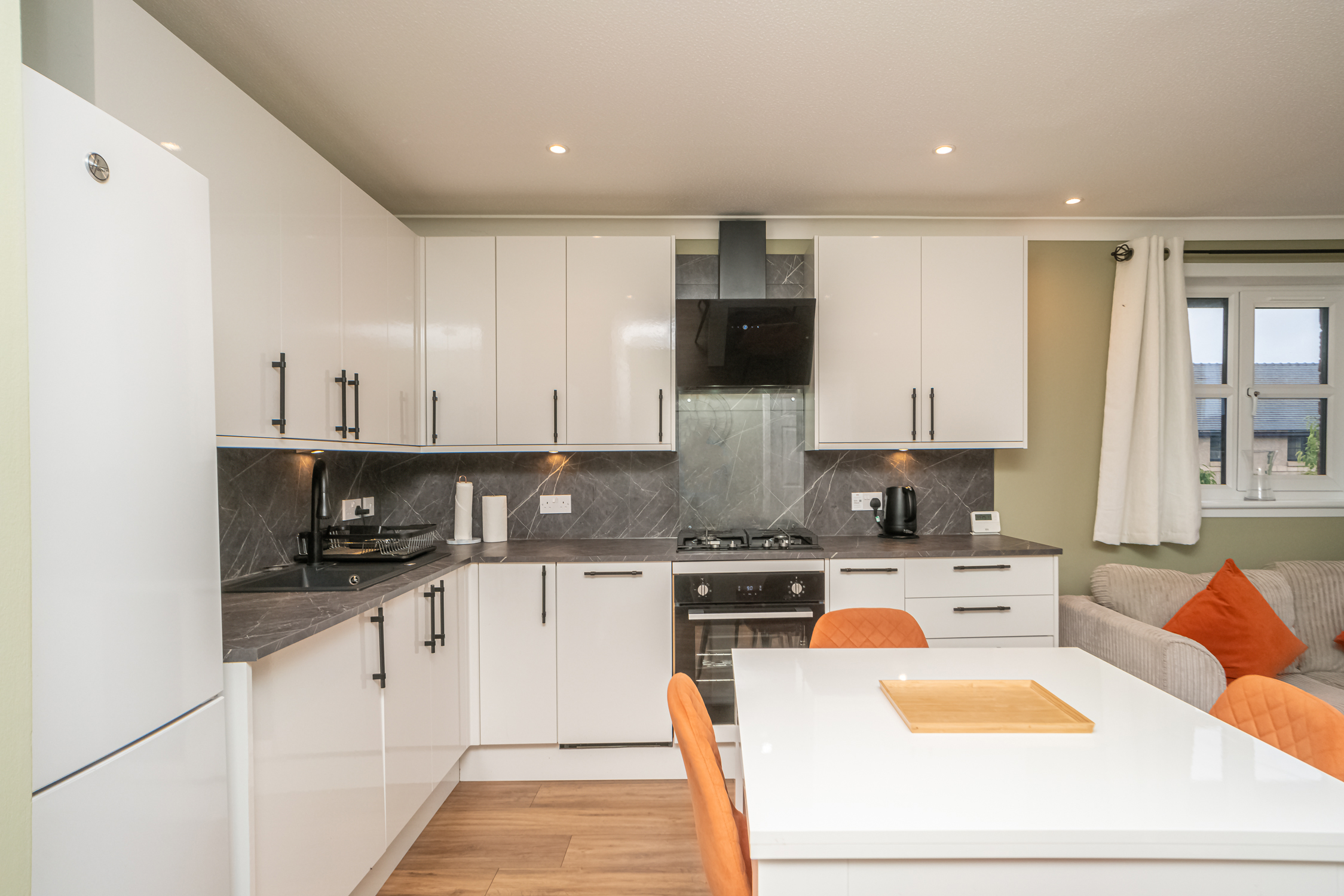 Cosy Murrayfield flat - Pass the Keys in 16/20 Russell Gardens EH12 5PP - Property image 14 - VivreStays