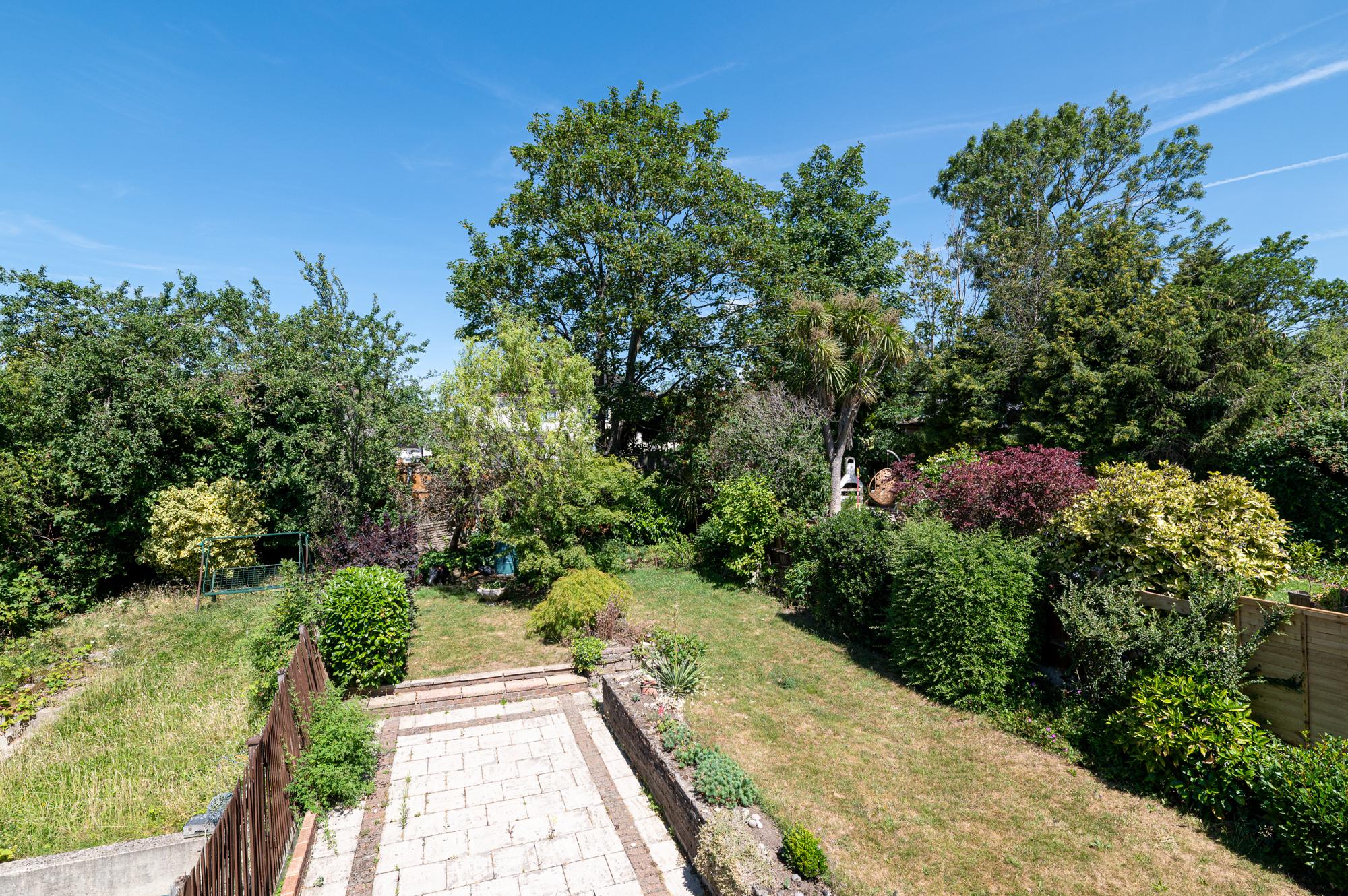 Charming Home with Garden Near Wembley Stadium - Pass the Keys in 23 Beverley Gardens HA9 9RD - Property image 30 - VivreStays