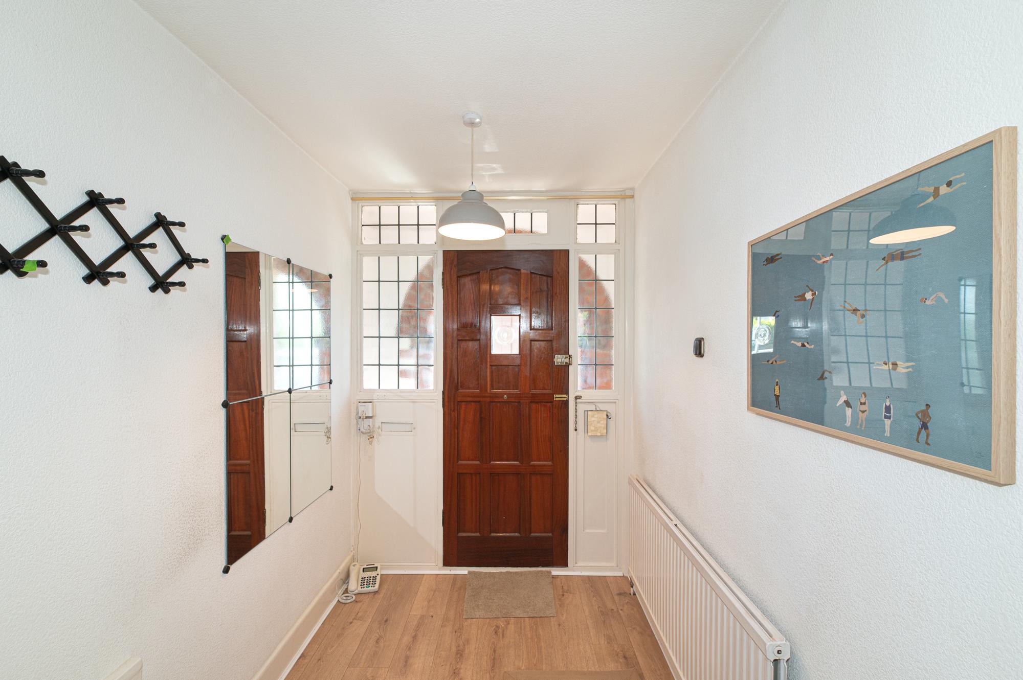 Charming Home with Garden Near Wembley Stadium - Pass the Keys in 23 Beverley Gardens HA9 9RD - Property image 34 - VivreStays