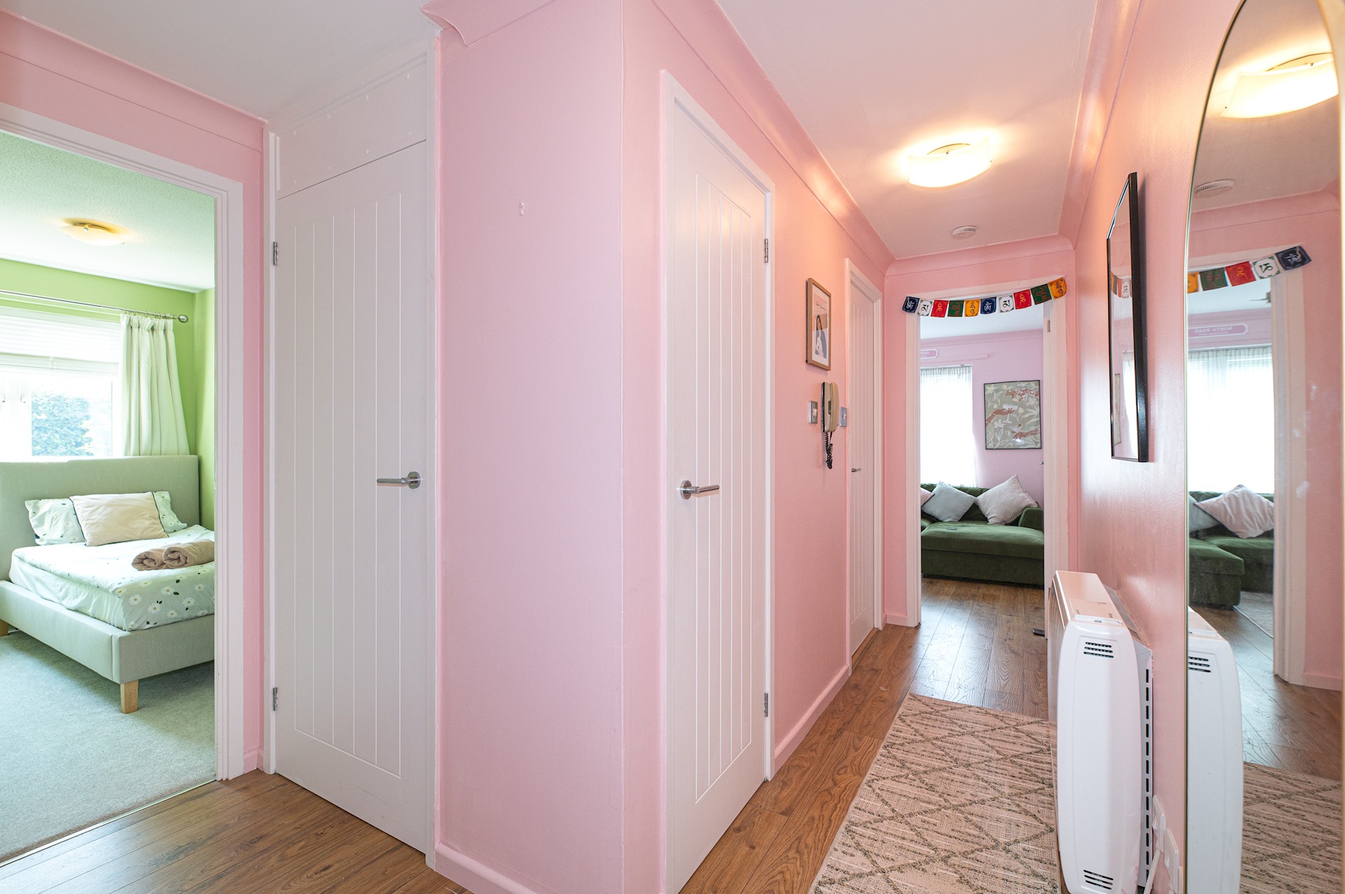 Bright, Leafy Oasis in South London - Pass the Keys in 250 North Road, SW19 1TR - Property image 3 - VivreStays