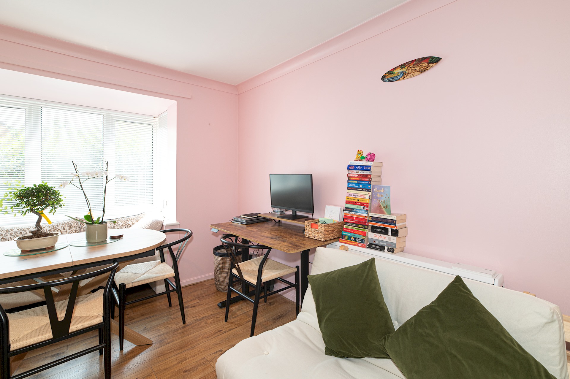Bright, Leafy Oasis in South London - Pass the Keys in 250 North Road, SW19 1TR - Property image 9 - VivreStays