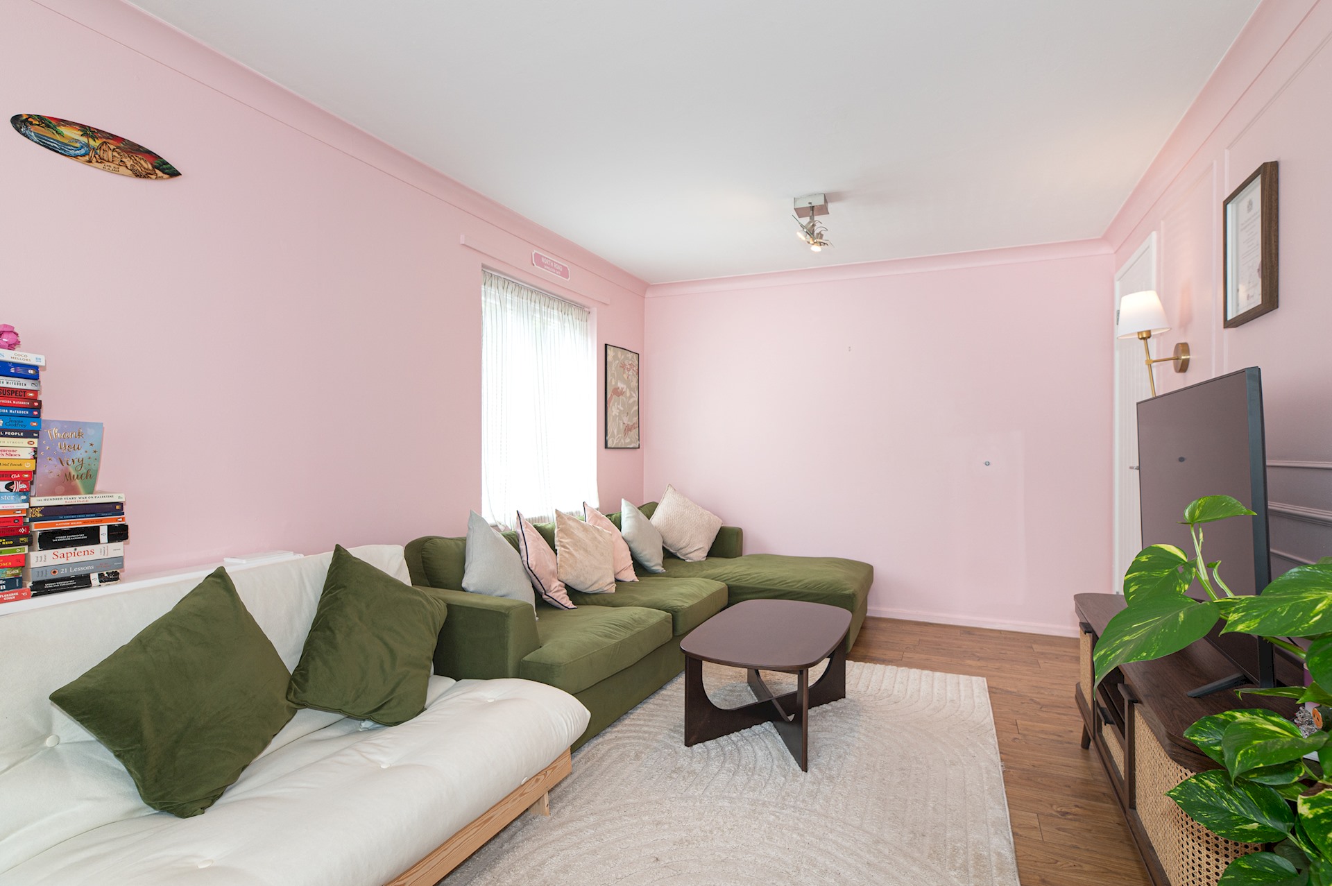 Bright, Leafy Oasis in South London - Pass the Keys in 250 North Road, SW19 1TR - Property image 11 - VivreStays