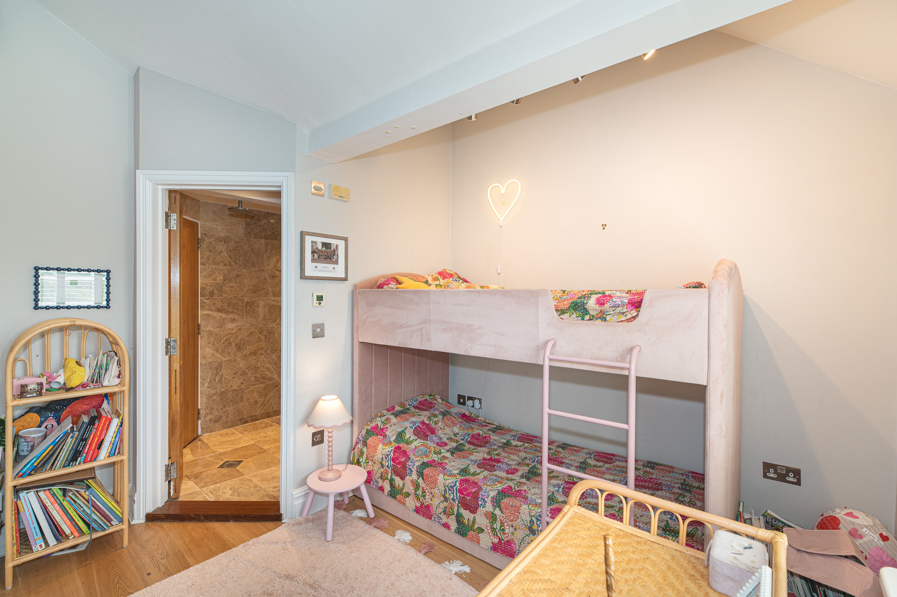 Stylish Stockwell House with Garden & Comfort  - Pass the Keys in 123 Lansdowne Way, SW8 2NP - Property image 24 - VivreStays