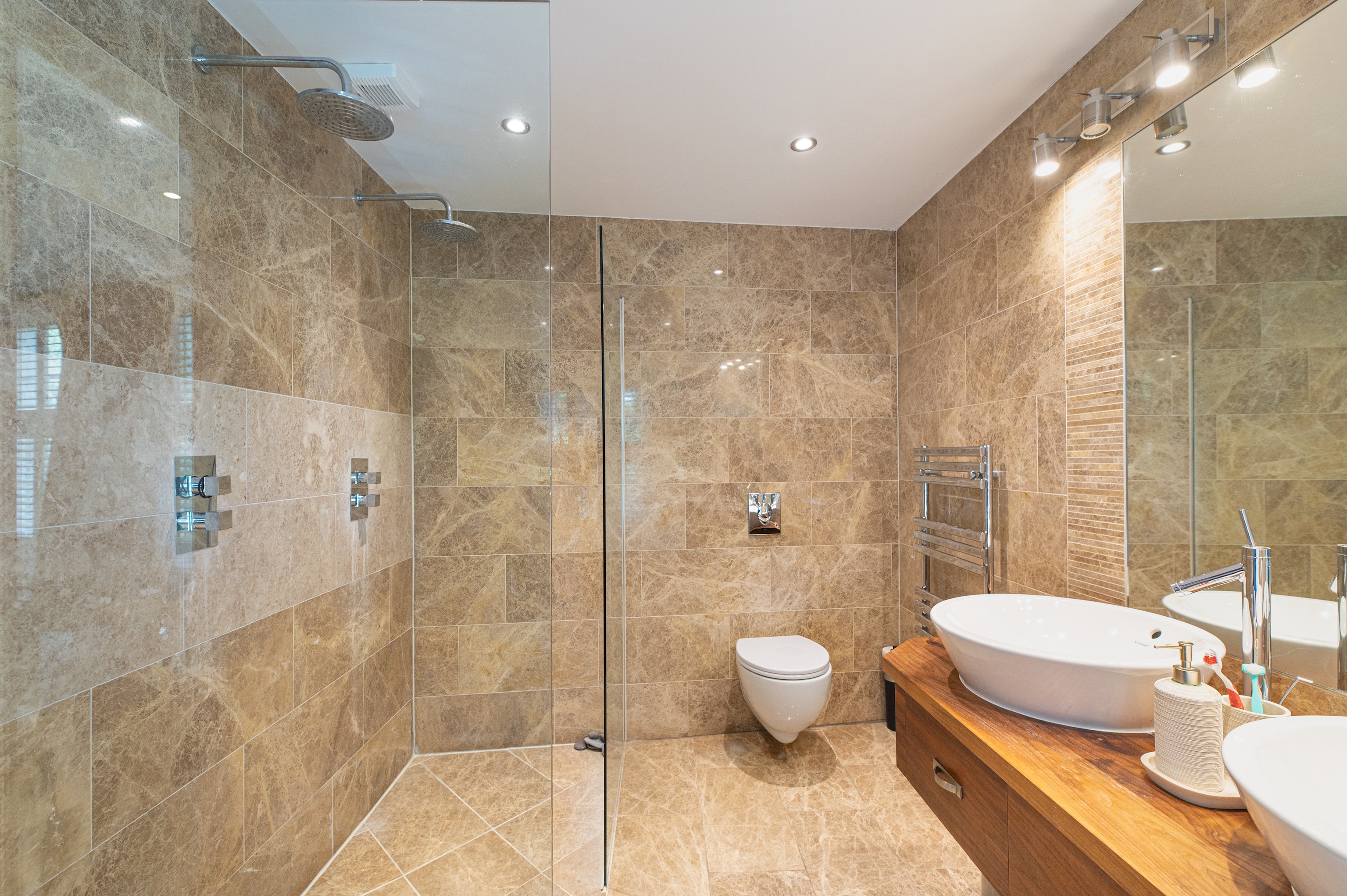 Stylish Stockwell House with Garden & Comfort  - Pass the Keys in 123 Lansdowne Way, SW8 2NP - Property image 35 - VivreStays