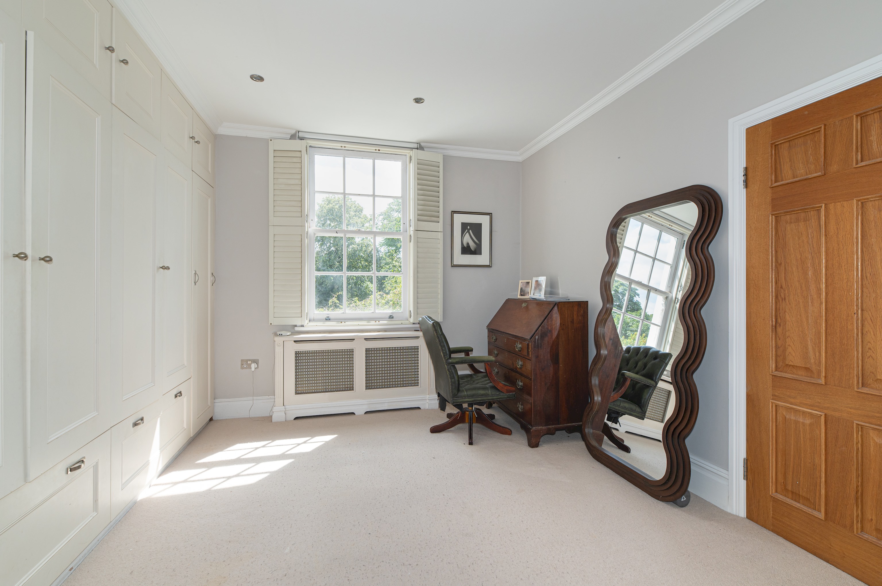 Stylish Stockwell House with Garden & Comfort  - Pass the Keys in 123 Lansdowne Way, SW8 2NP - Property image 38 - VivreStays