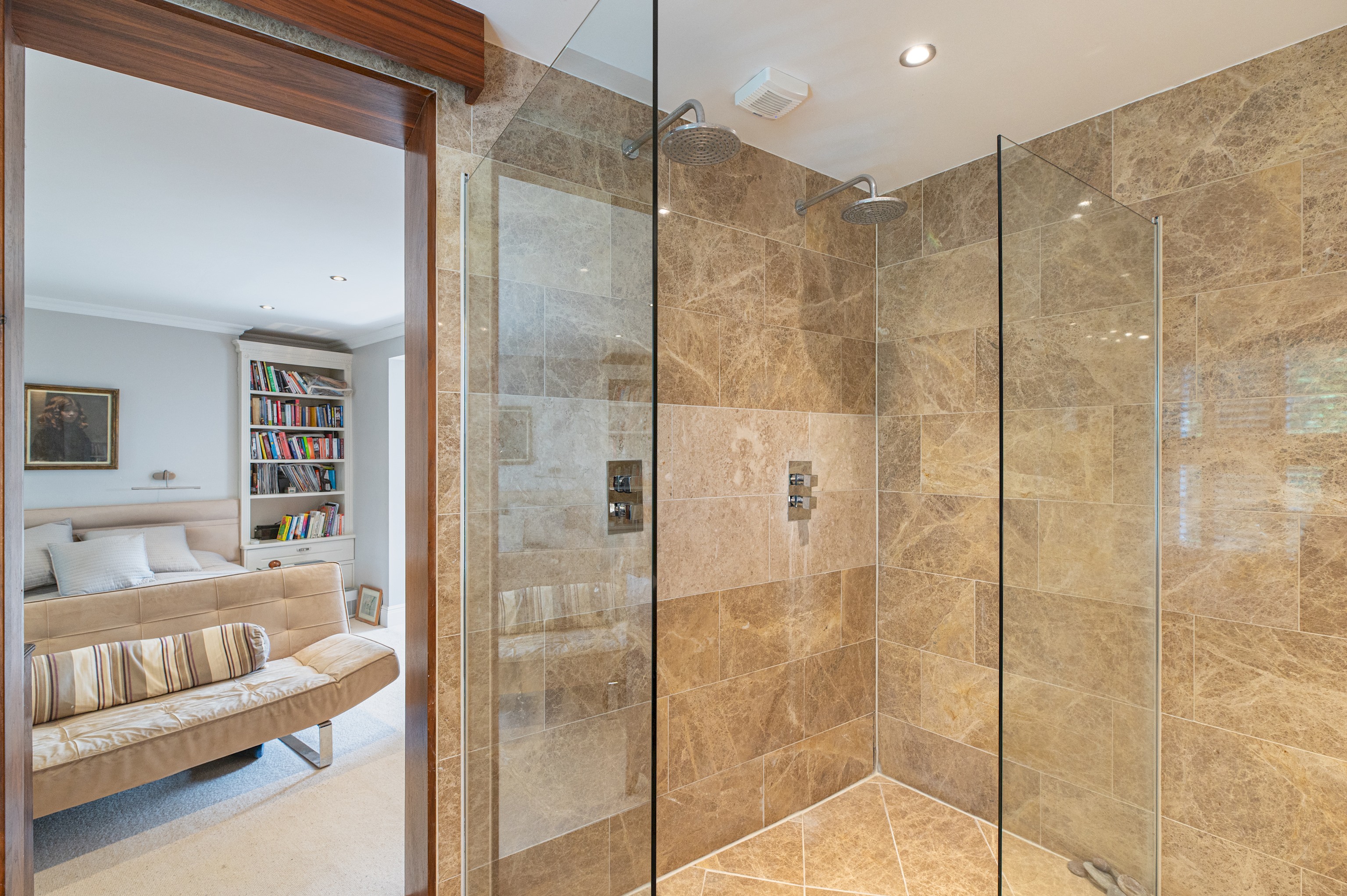 Stylish Stockwell House with Garden & Comfort  - Pass the Keys in 123 Lansdowne Way, SW8 2NP - Property image 39 - VivreStays