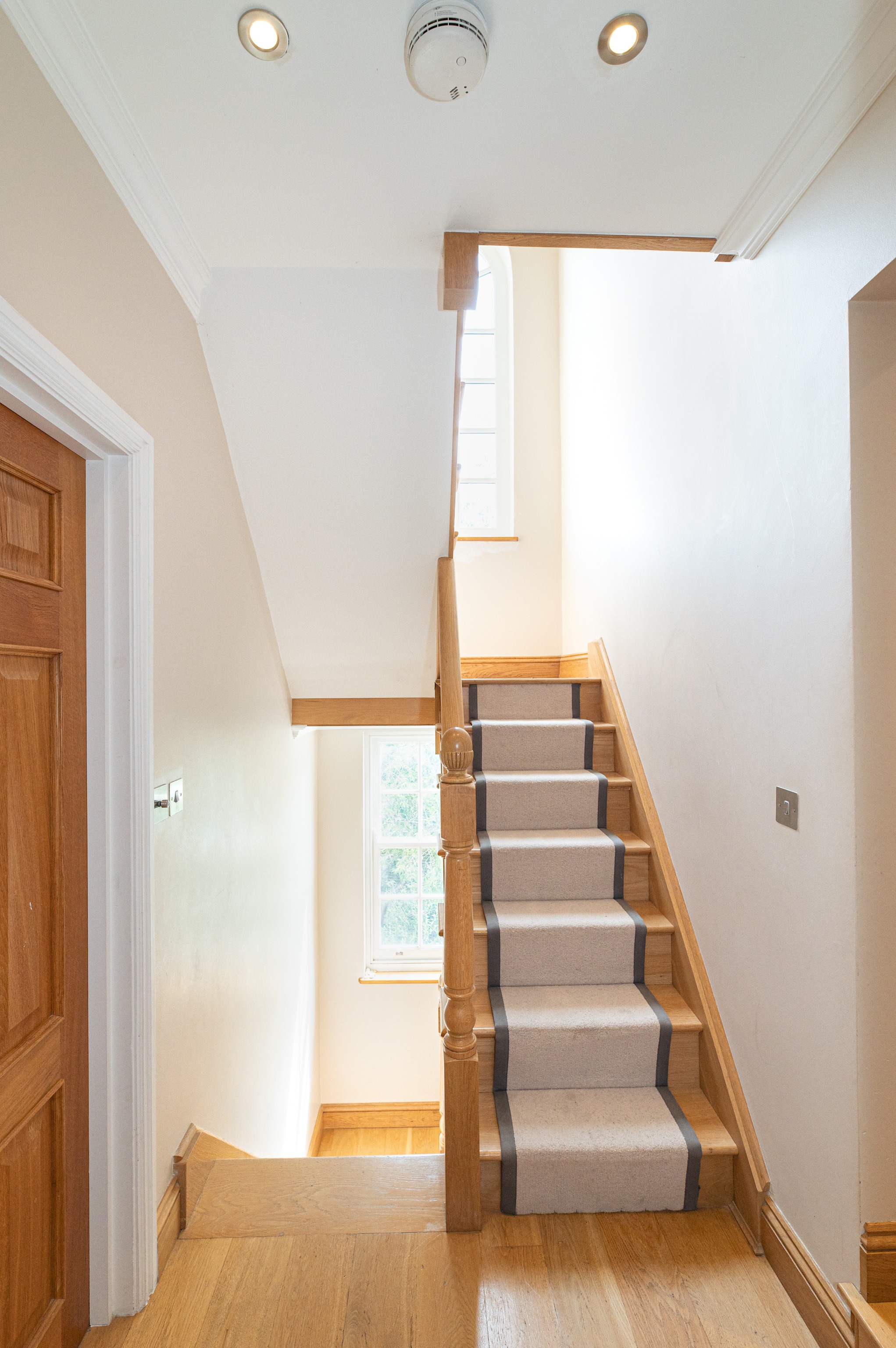 Stylish Stockwell House with Garden & Comfort  - Pass the Keys in 123 Lansdowne Way, SW8 2NP - Property image 44 - VivreStays