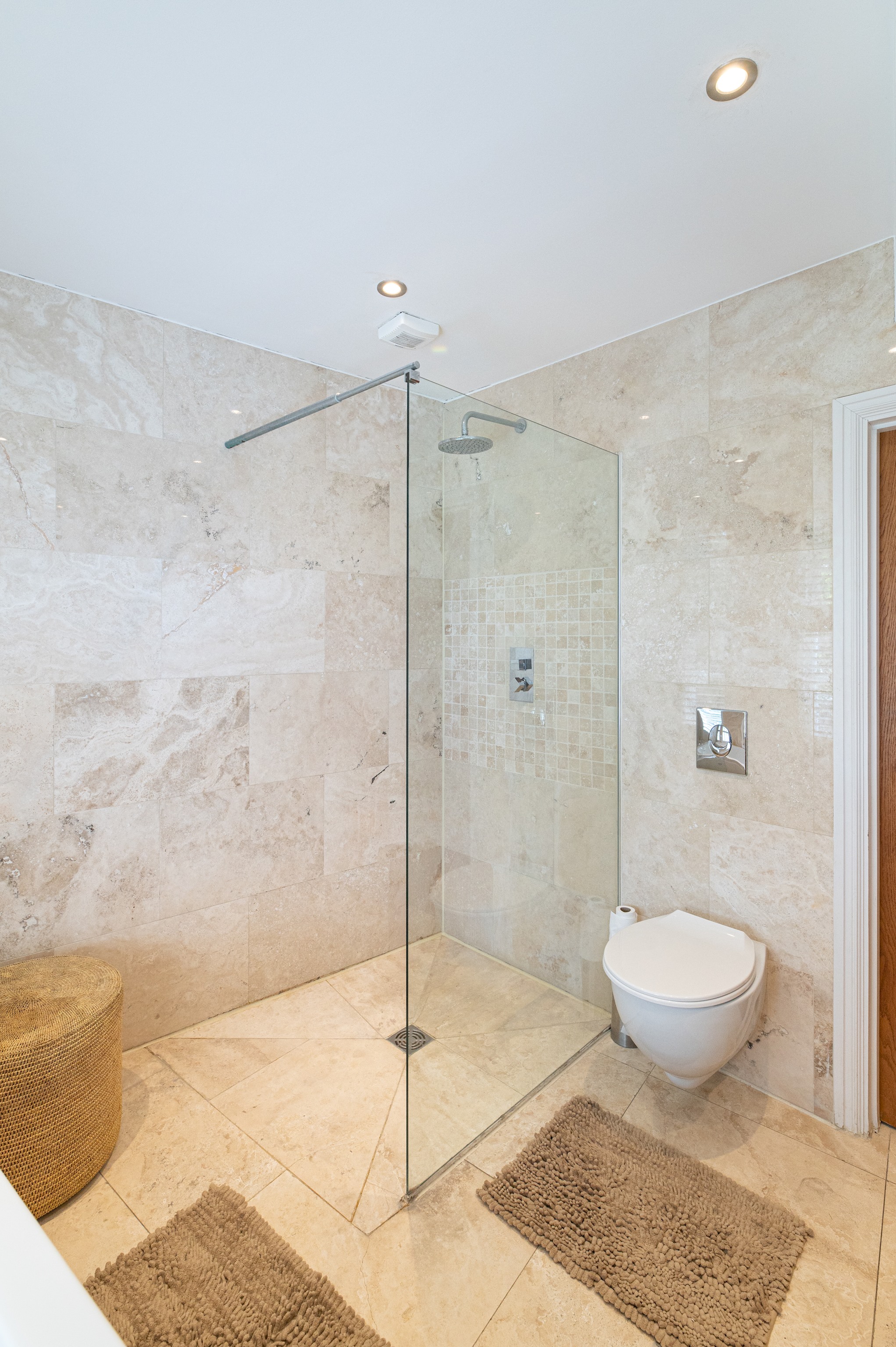 Stylish Stockwell House with Garden & Comfort  - Pass the Keys in 123 Lansdowne Way, SW8 2NP - Property image 45 - VivreStays