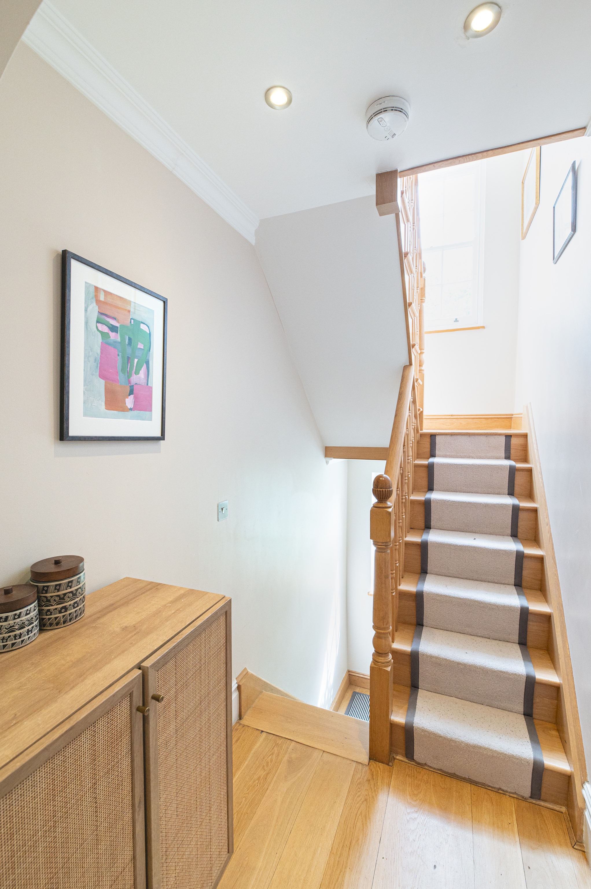 Stylish Stockwell House with Garden & Comfort  - Pass the Keys in 123 Lansdowne Way, SW8 2NP - Property image 49 - VivreStays