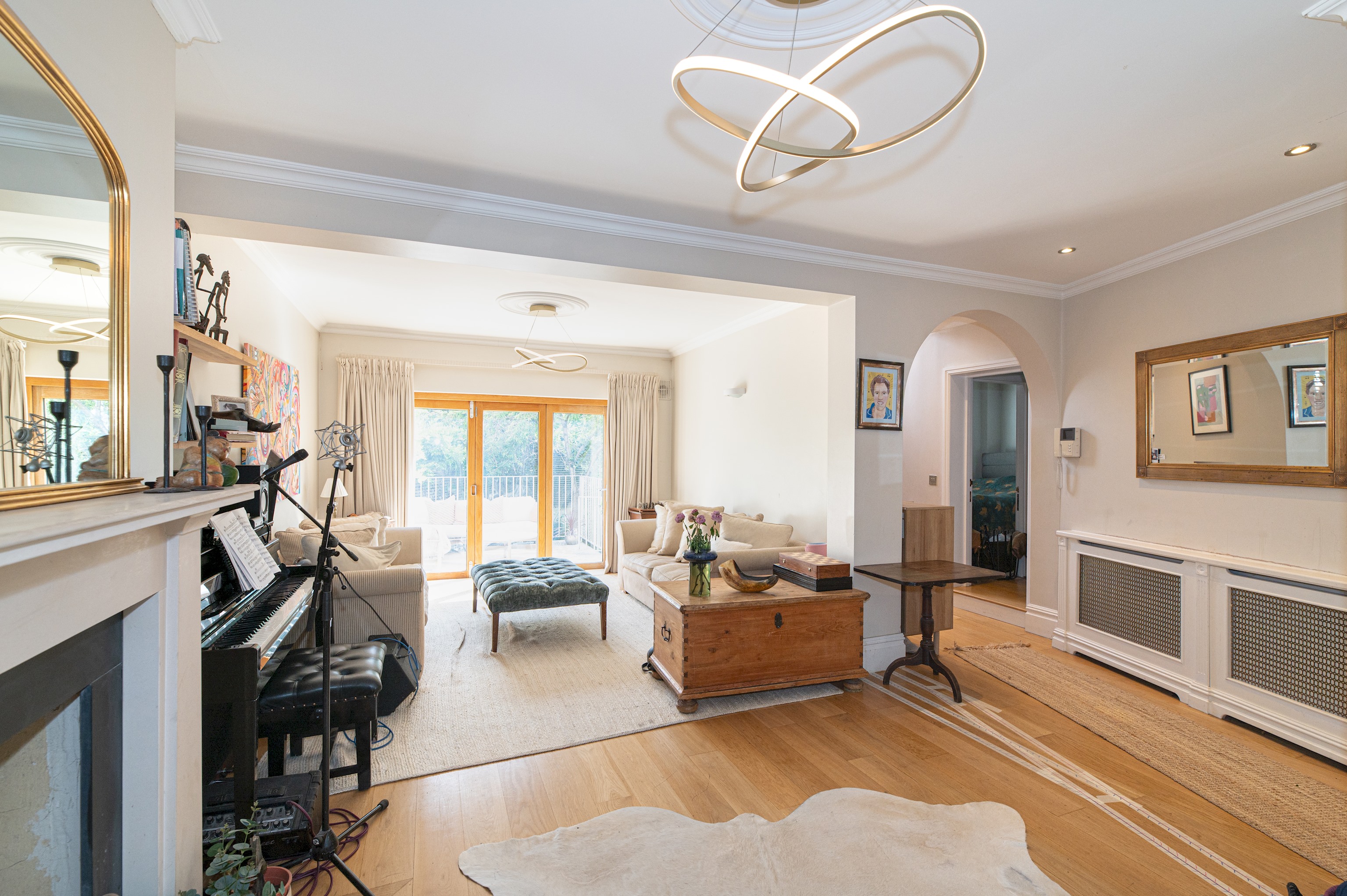 Stylish Stockwell House with Garden & Comfort  - Pass the Keys in 123 Lansdowne Way, SW8 2NP - Property image 55 - VivreStays