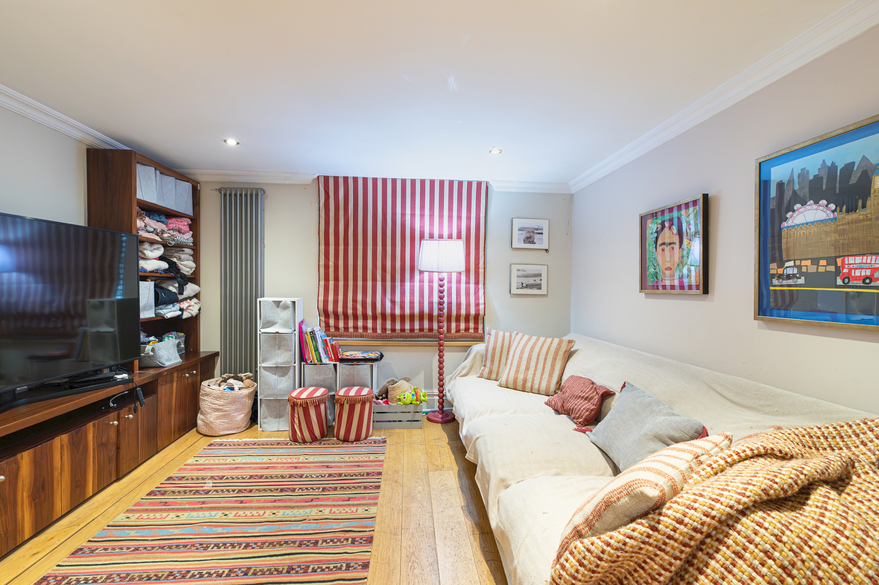 Stylish Stockwell House with Garden & Comfort  - Pass the Keys in 123 Lansdowne Way, SW8 2NP - Property image 69 - VivreStays