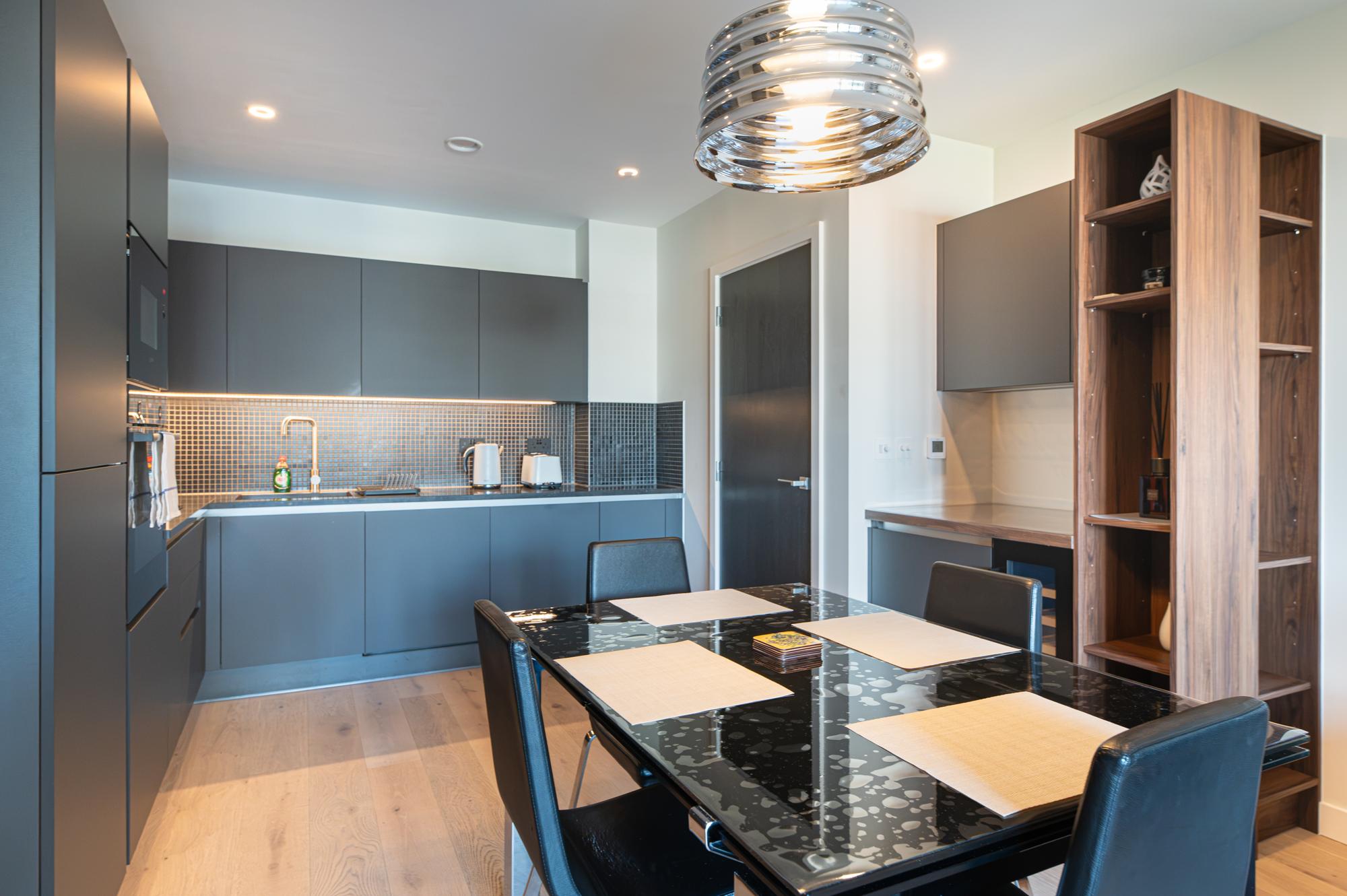 Bright & Stylish 2-Bed flat with Balcony in Ealing - Pass the Keys in 109 Sarsen House, Middle Road W7 3FS - Property image 12 - VivreStays