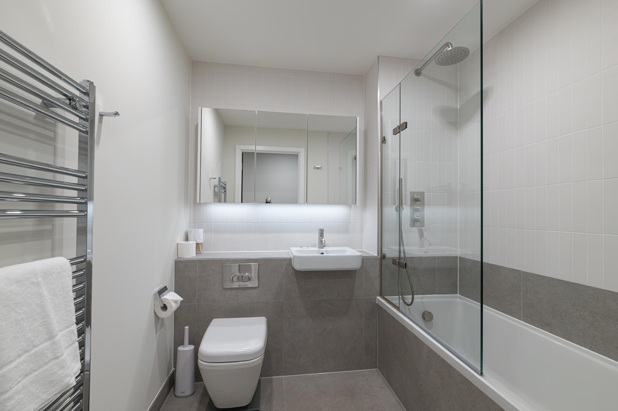 Bright & Stylish 2-Bed flat with Balcony in Ealing - Pass the Keys in 109 Sarsen House, Middle Road W7 3FS - Property image 26 - VivreStays