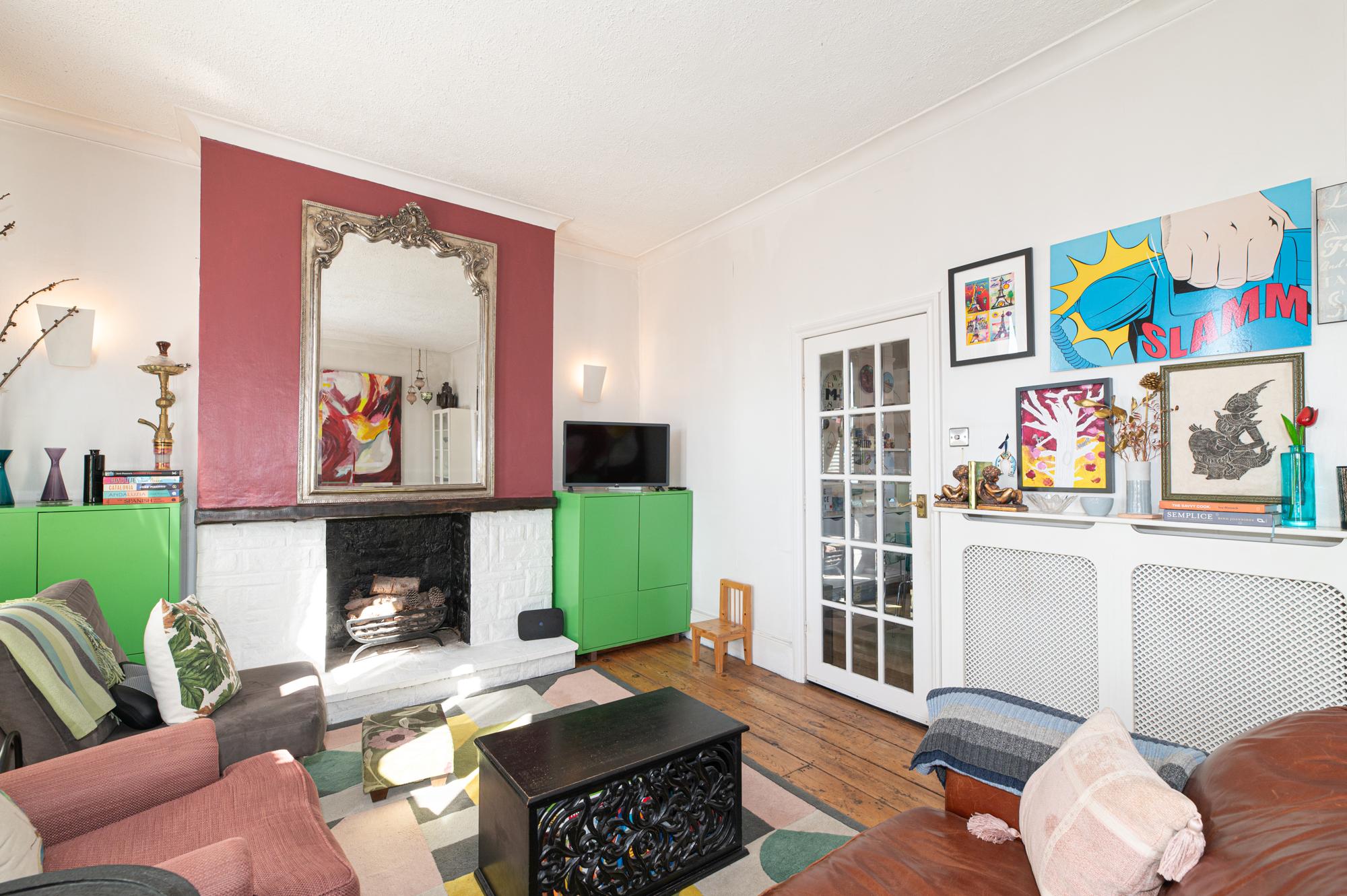 View Charming Victorian House, Selhurst Park, London - Pass the Keys in 165 Selhurst Rd SE25 6LG Charming Victorian House, Selhurst Park, London - Pass the Keys in 165 Selhurst Rd SE25 6LG - Property image 22 - VivreStays