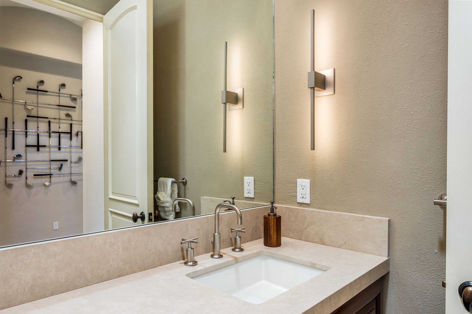 Greg Norman Estate 4BR PGA West Villa, 12th Fairway #066363 | Photo 35