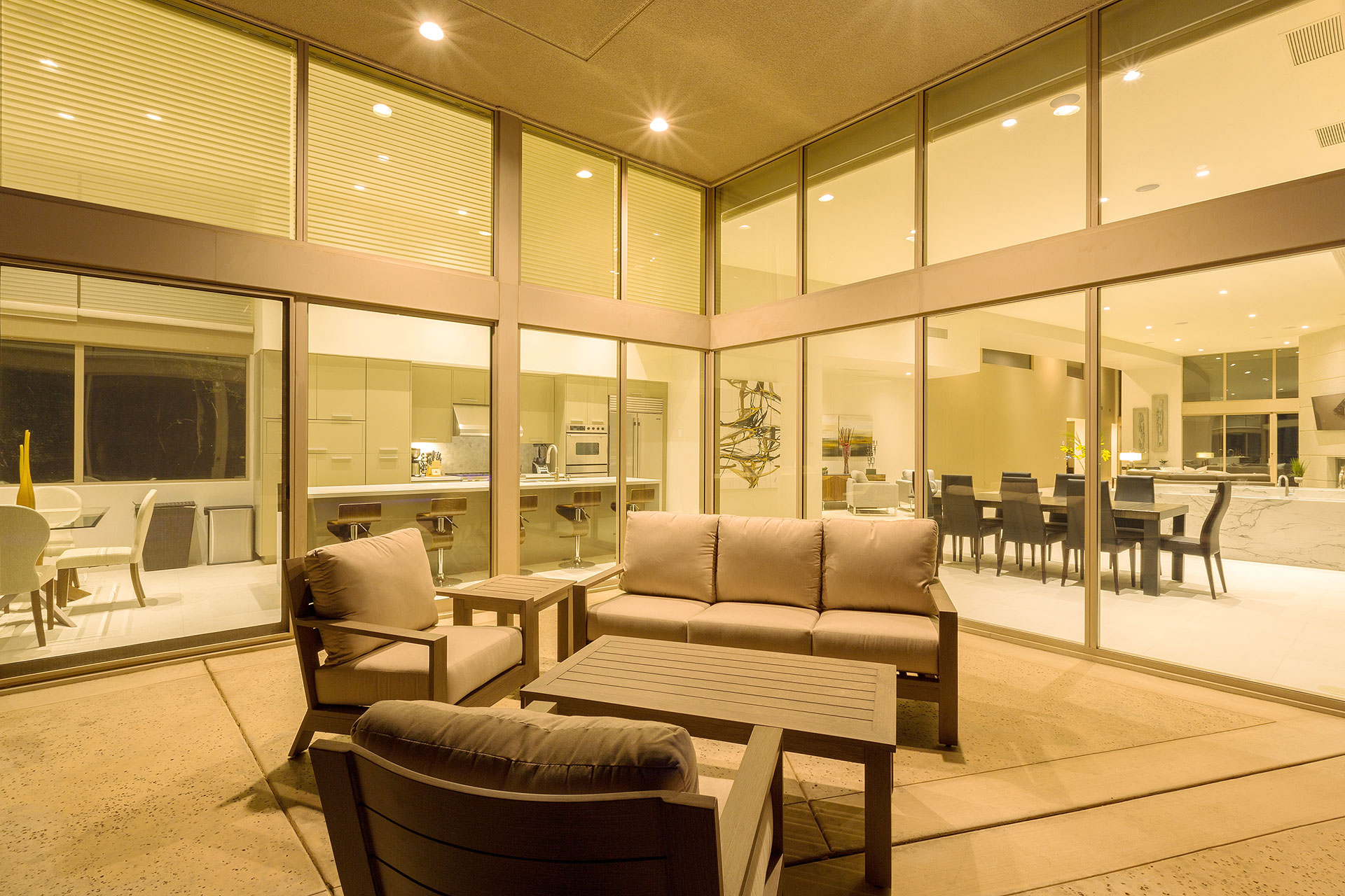Alta Vista Modern Luxury and Sweeping Views | Photo 6