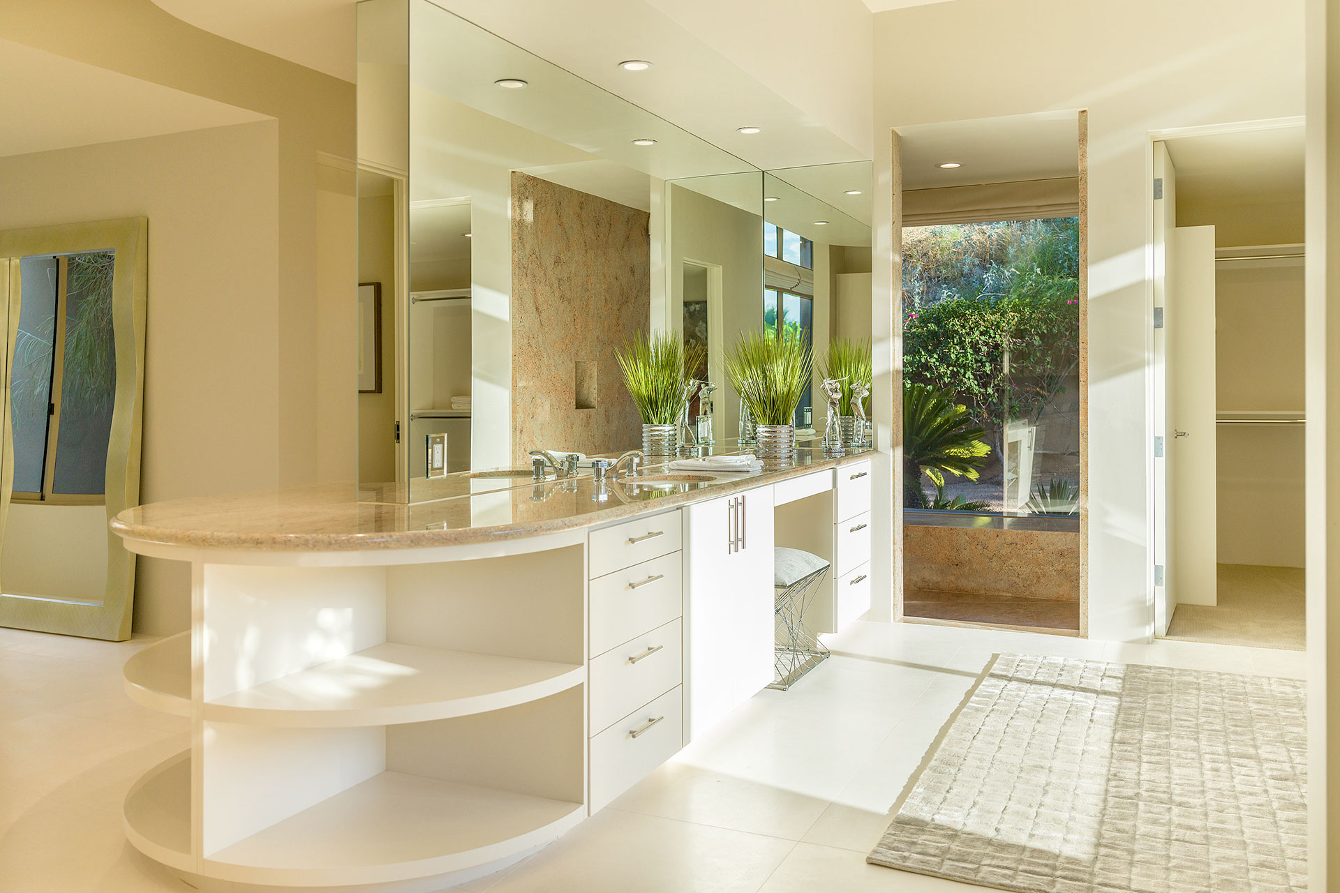 Alta Vista Modern Luxury and Sweeping Views | Photo 23