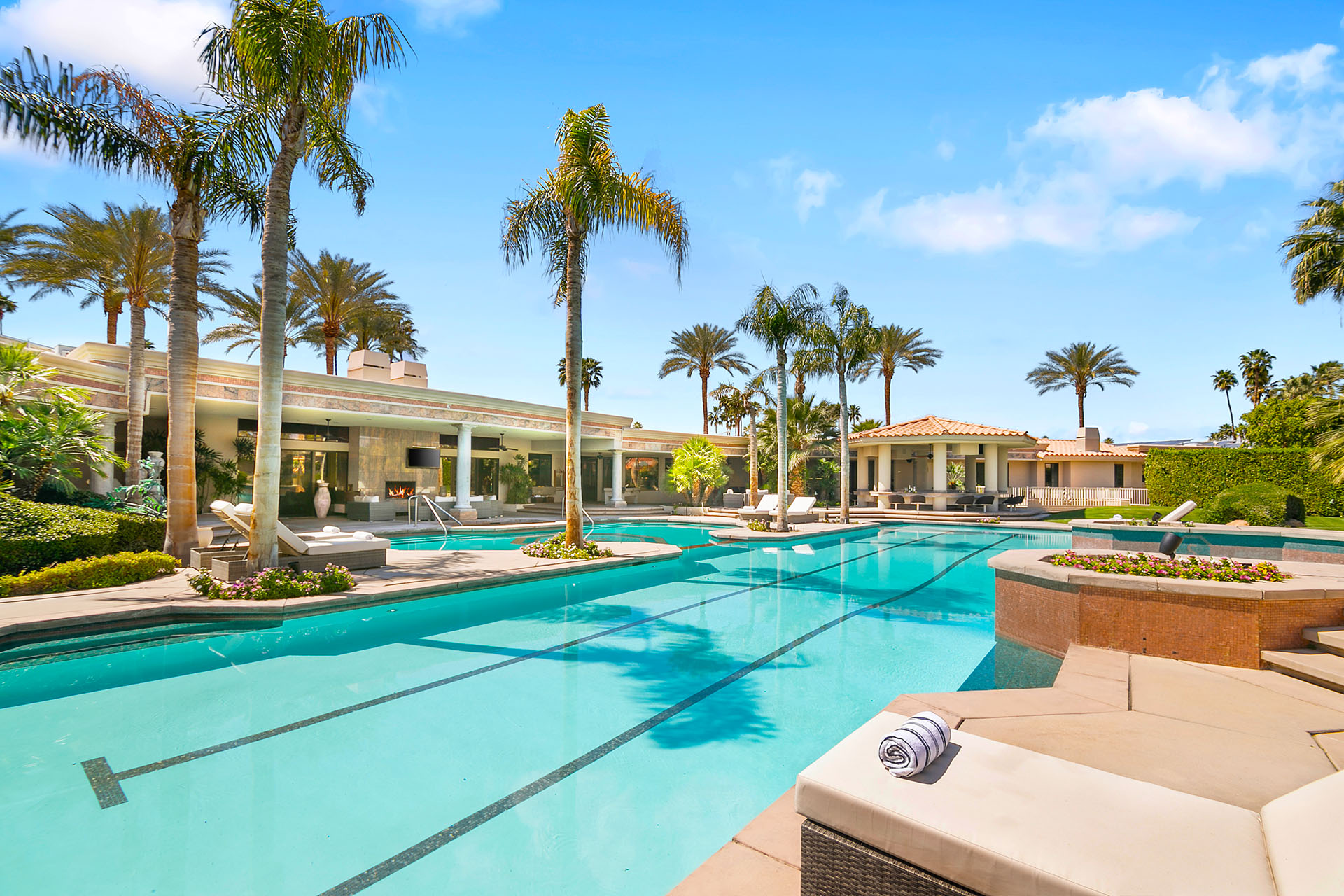 Delgado Estate Incredible 15 BR, 30,000' Estate on 2 Acres | Photo 3