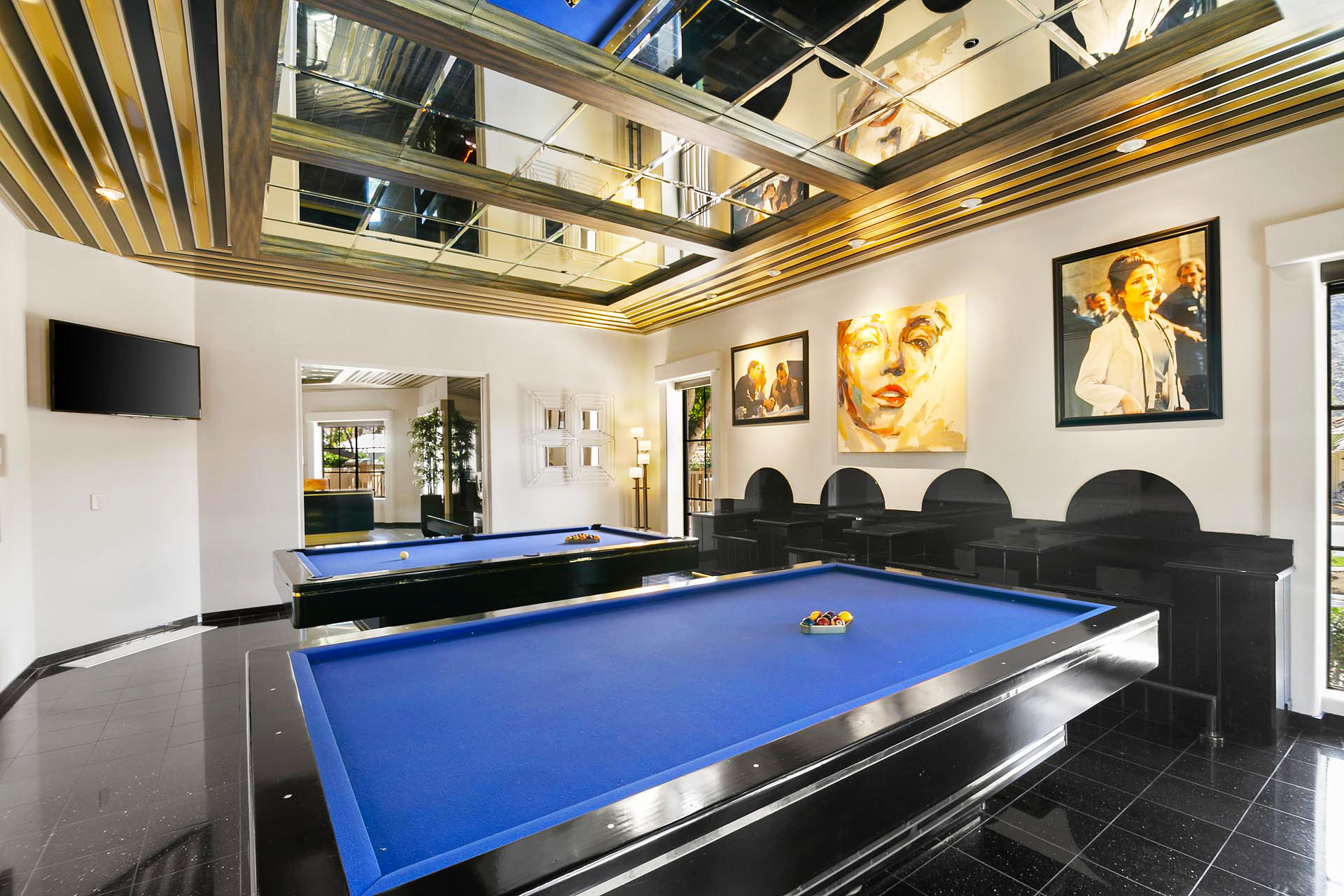 Delgado Estate Incredible 15 BR, 30,000' Estate on 2 Acres | Photo 22