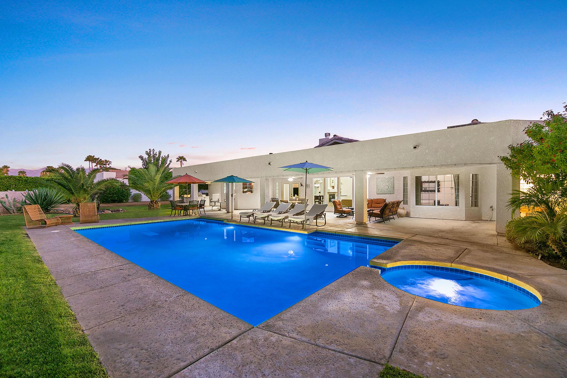 Palm View Ranch 1 Acre Mini Resort w/ Pool & Volleyball! | Photo 9