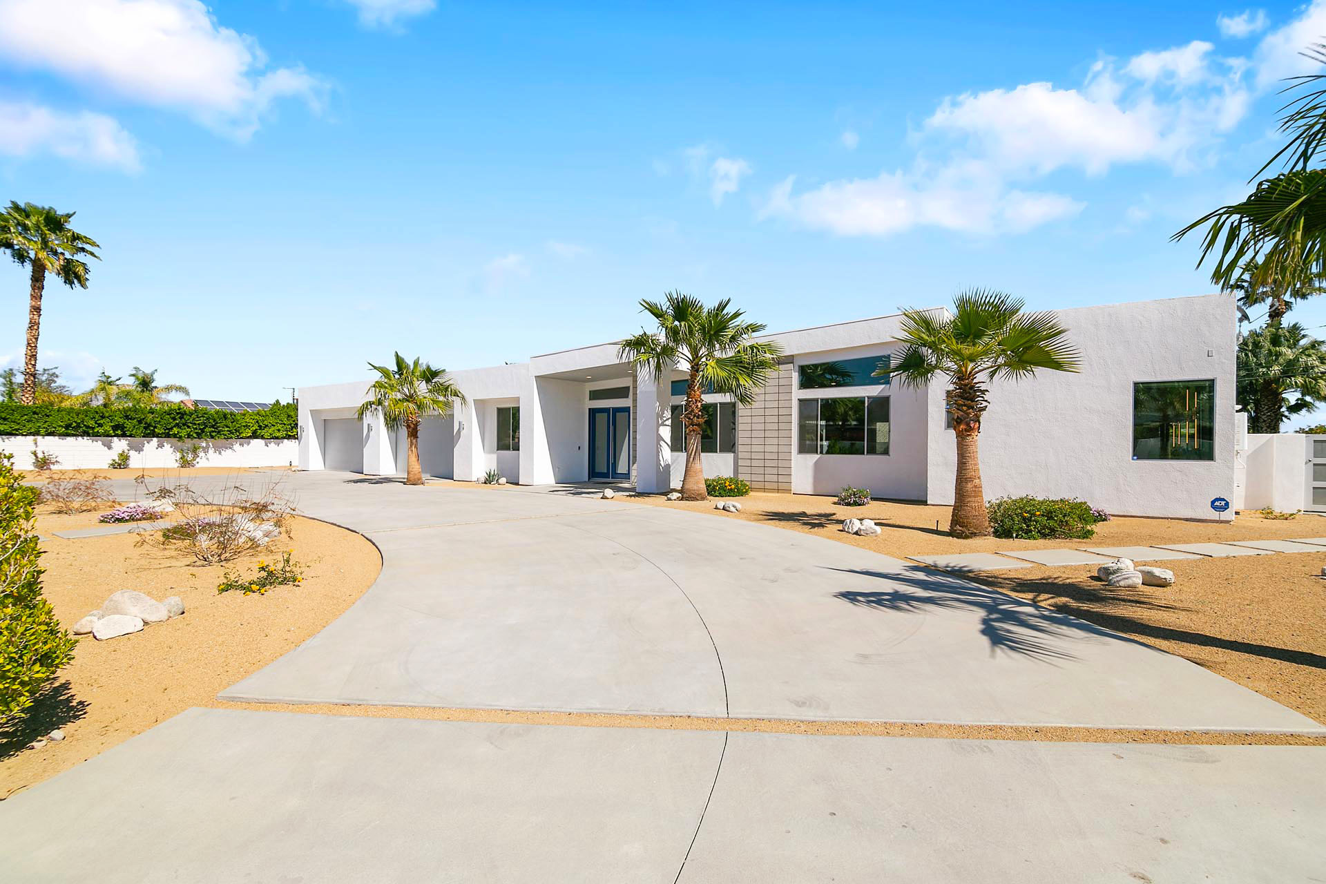 Roxy Palm Springs Desert Vibes at this 6 Bedroom Pool Pad! | Photo 39