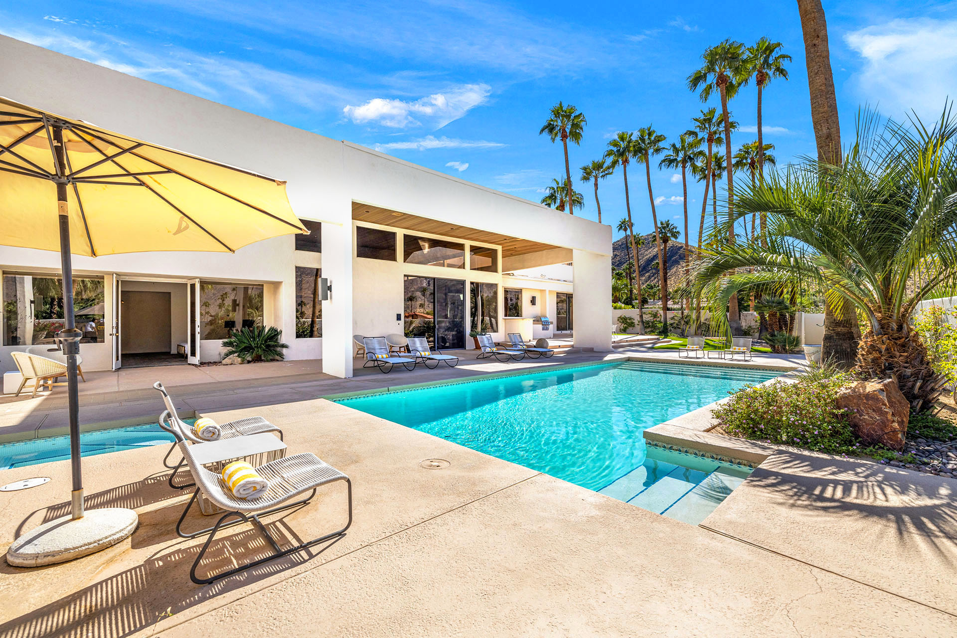 Dunham Estate Swanky Half Acre in South Palm Springs! | Photo 9