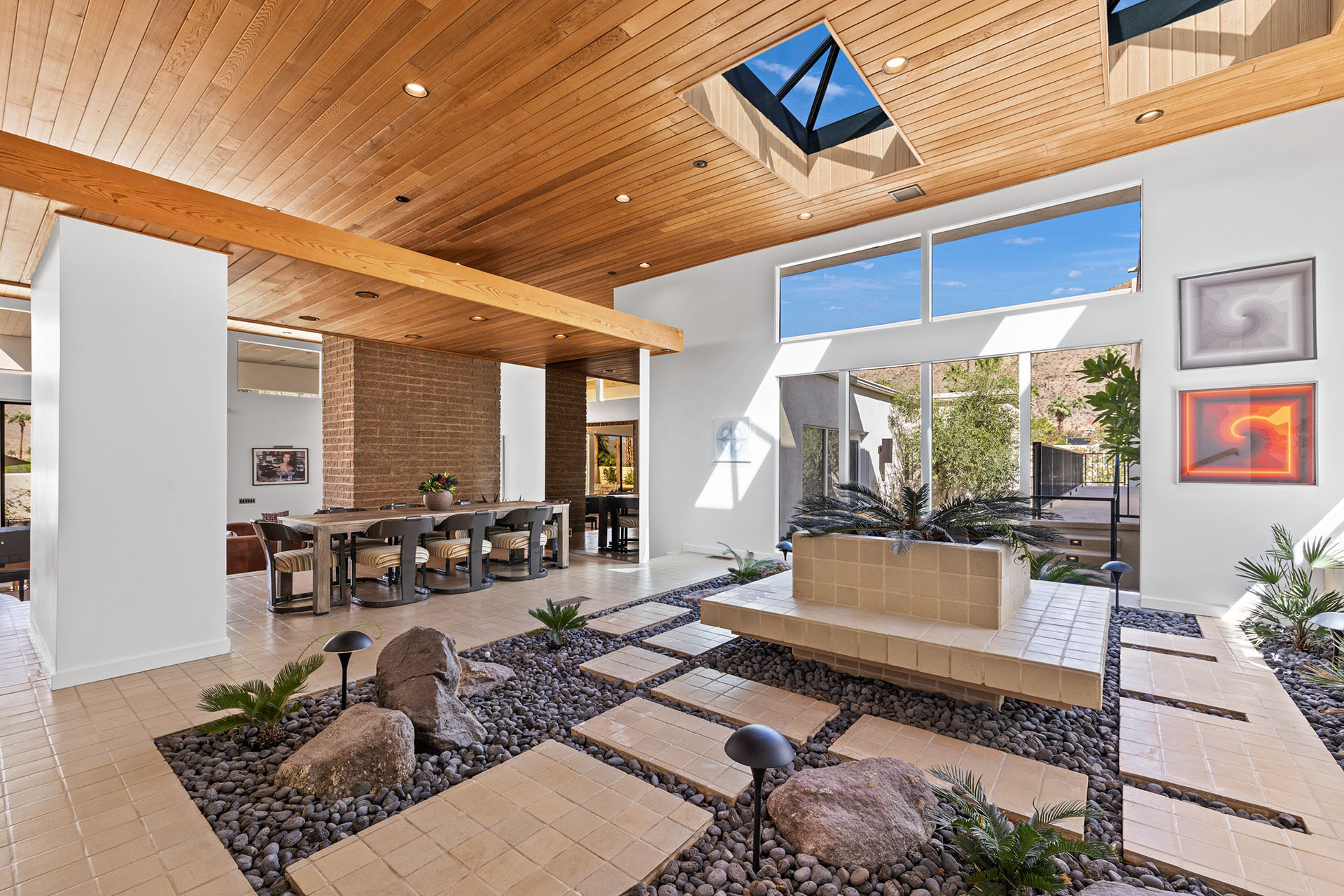 Dunham Estate Swanky Half Acre in South Palm Springs! | Photo 11