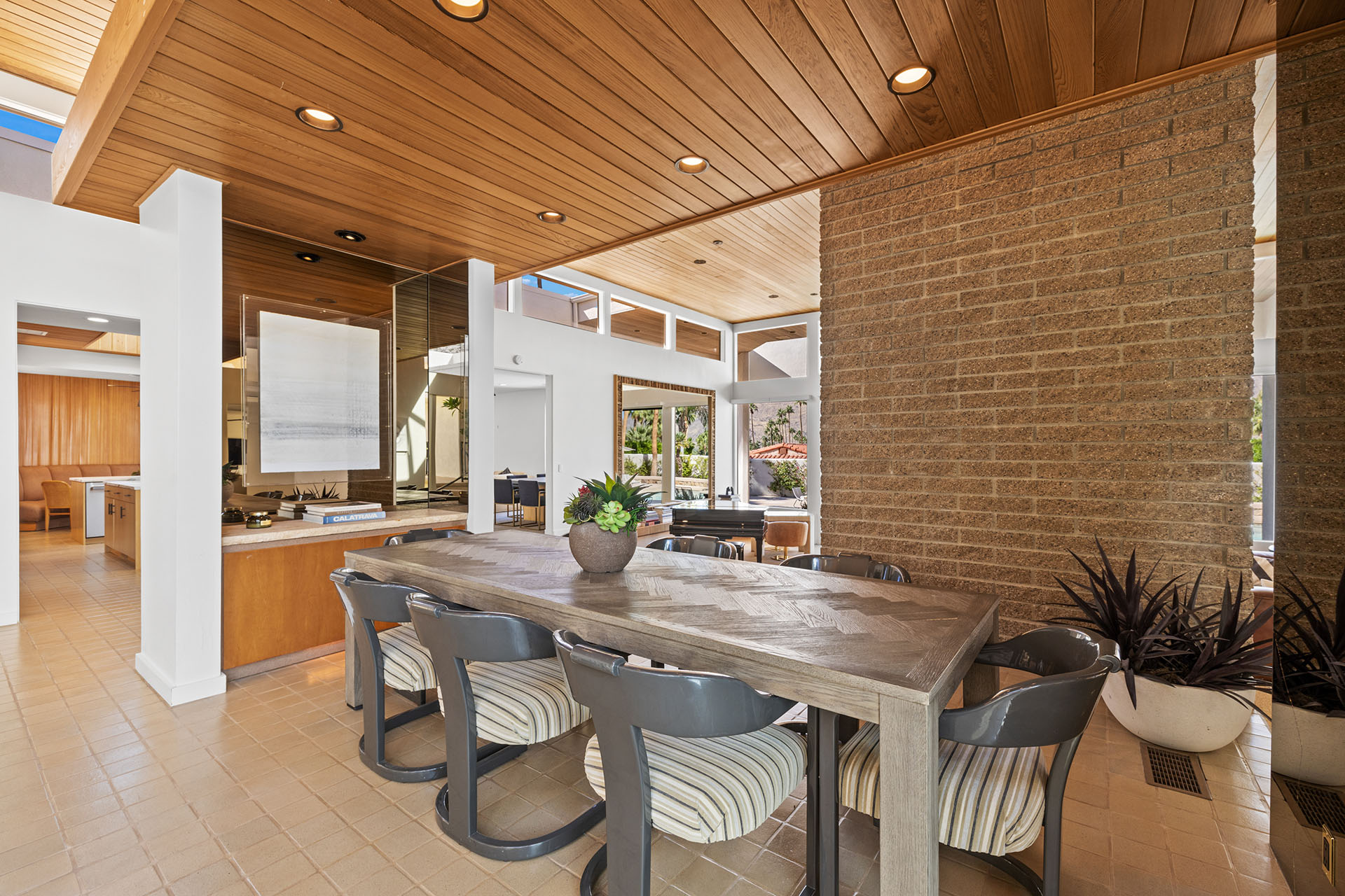 Dunham Estate Swanky Half Acre in South Palm Springs! | Photo 17