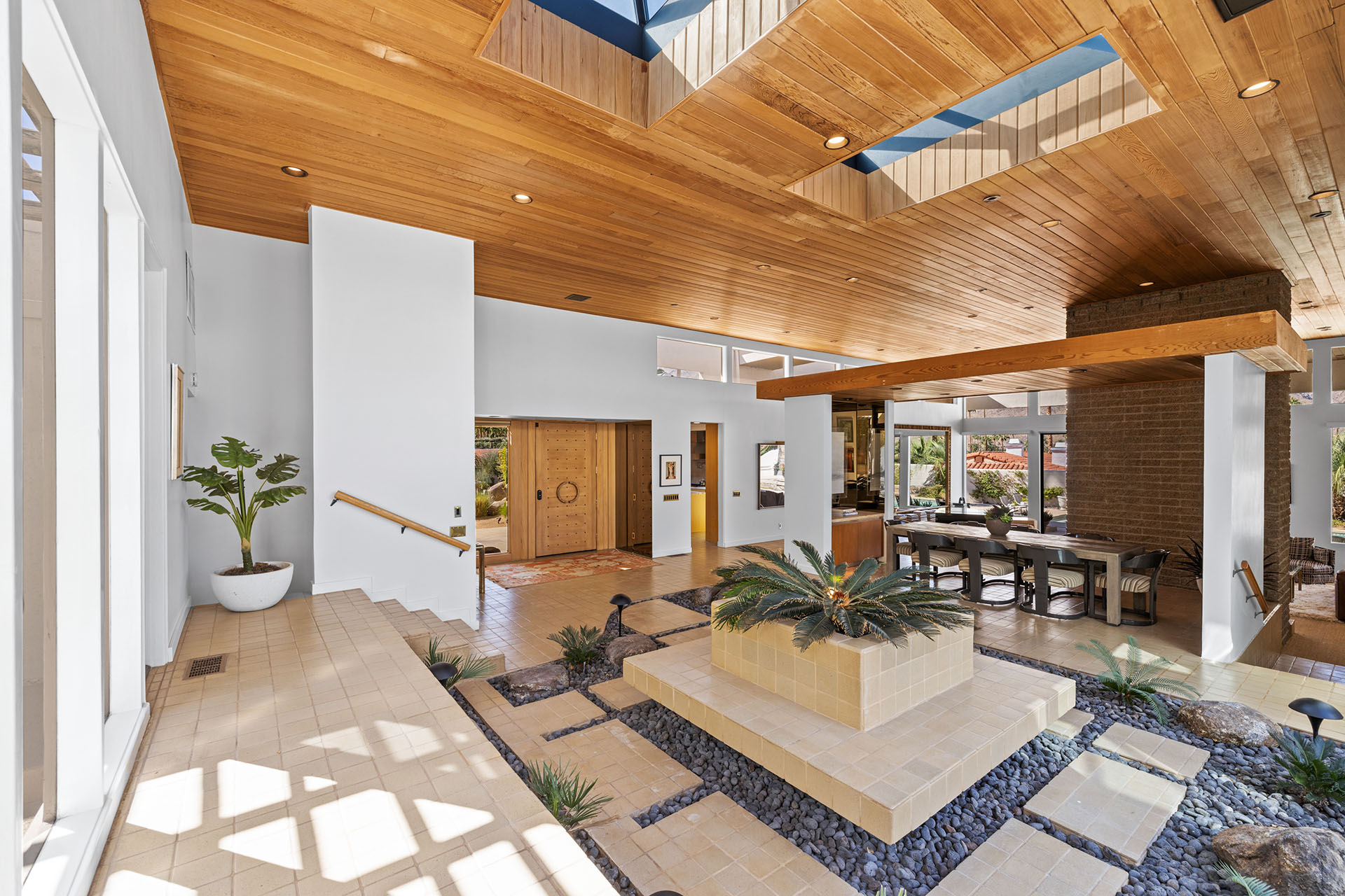 Dunham Estate Swanky Half Acre in South Palm Springs! | Photo 29