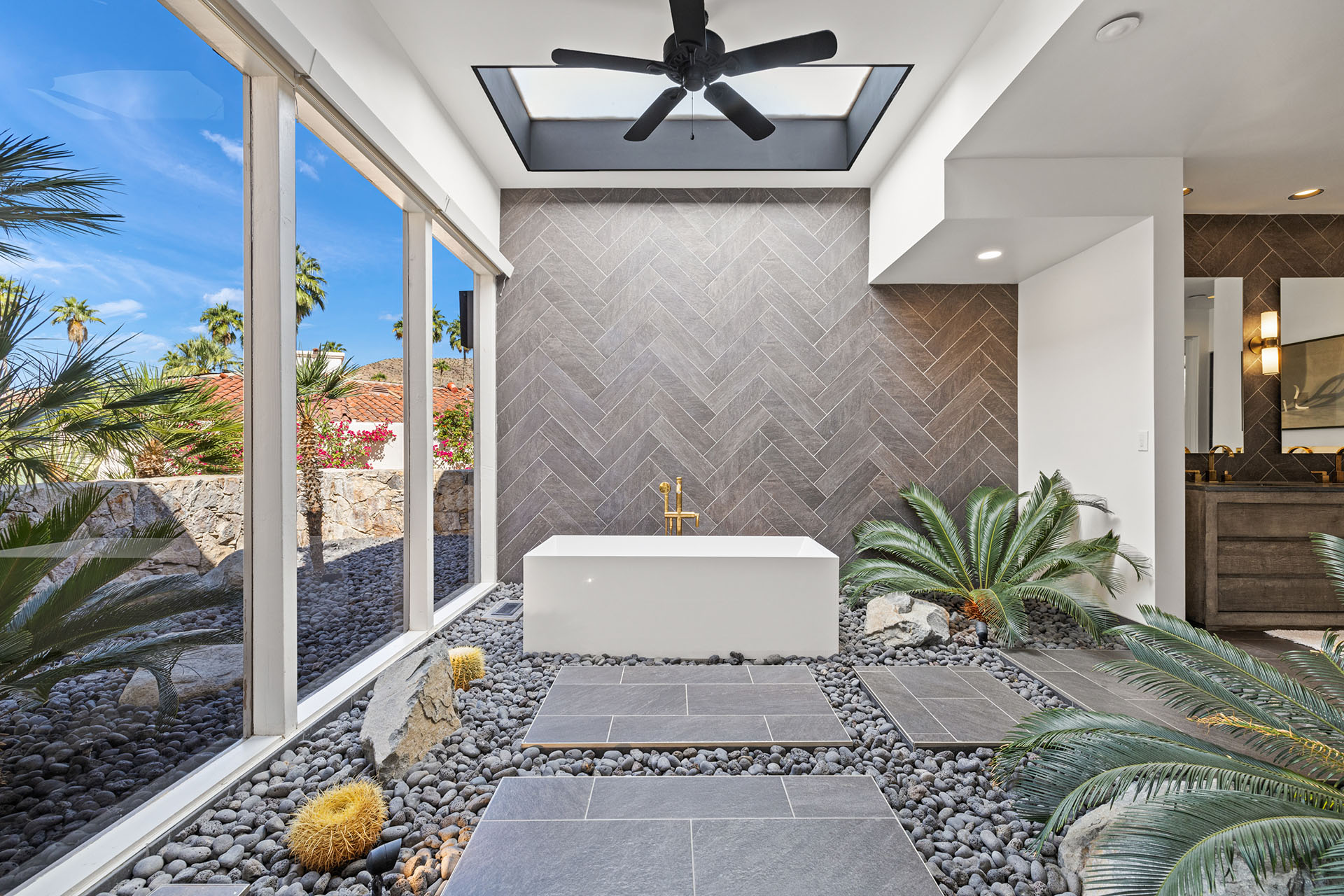 Dunham Estate Swanky Half Acre in South Palm Springs! | Photo 33