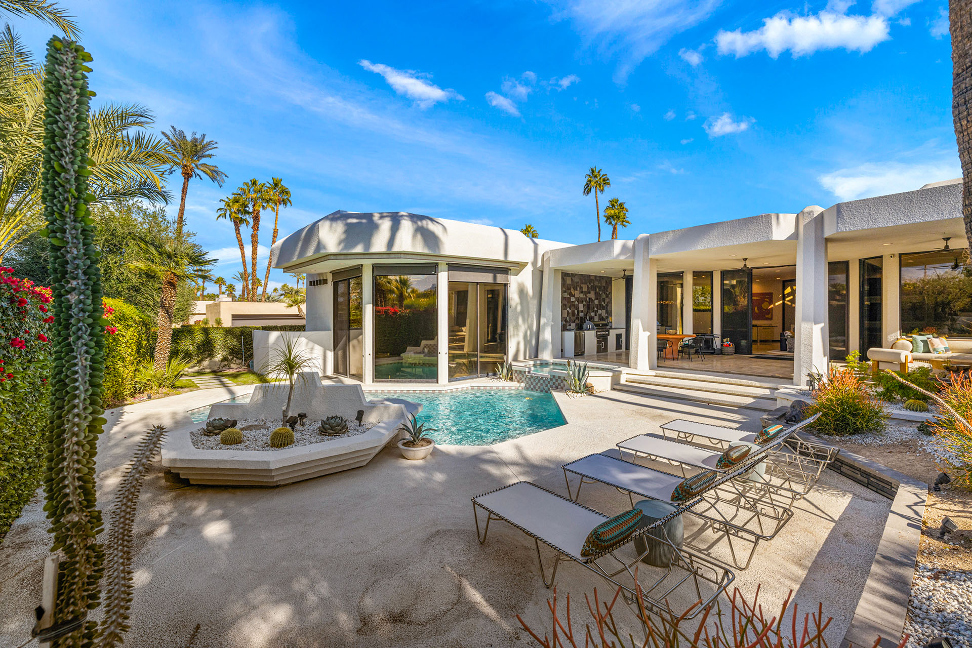 Stardust An architectural dream in Rancho Mirage | Photo 10