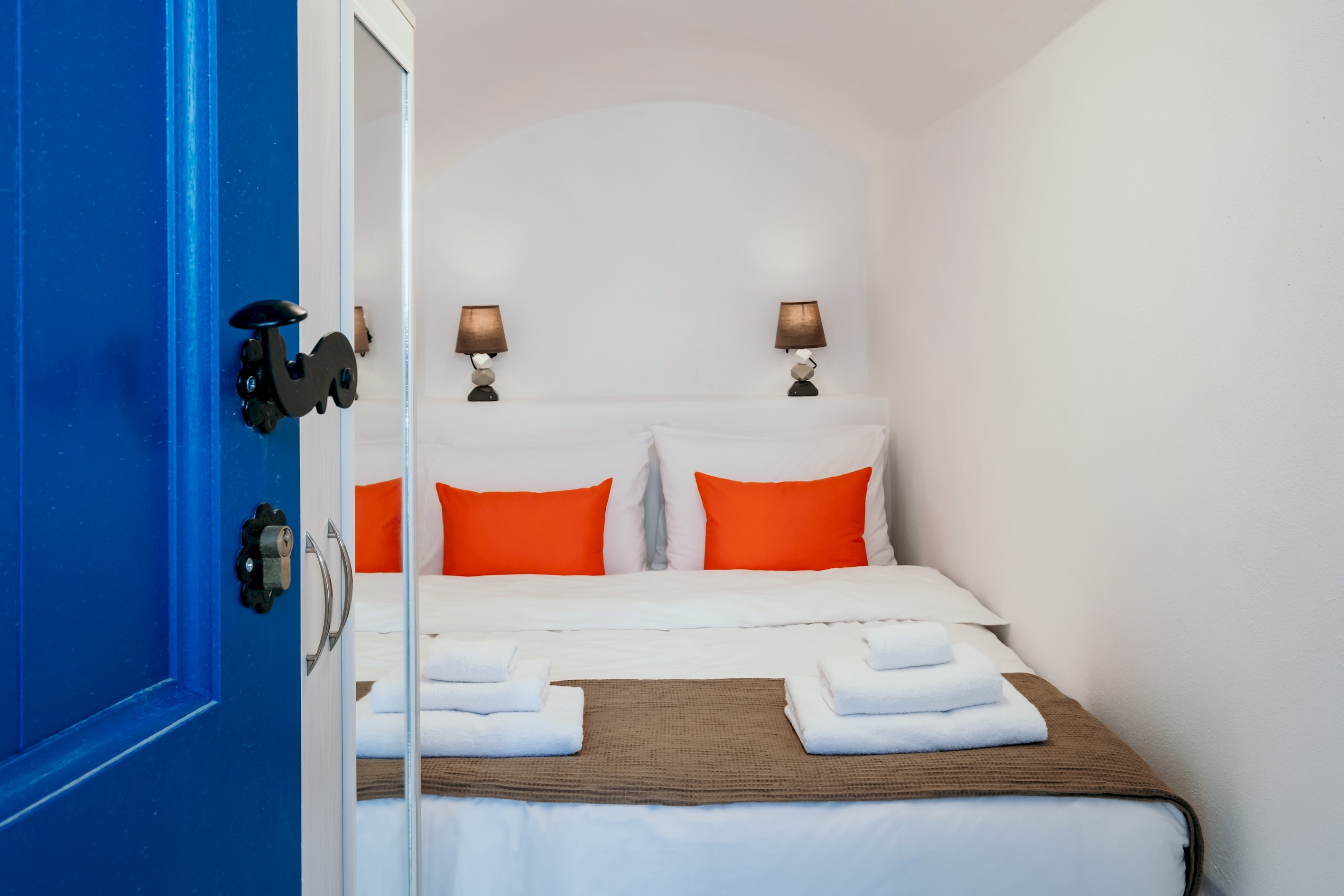 Holiday homes: Villas,Cottages, Rooms