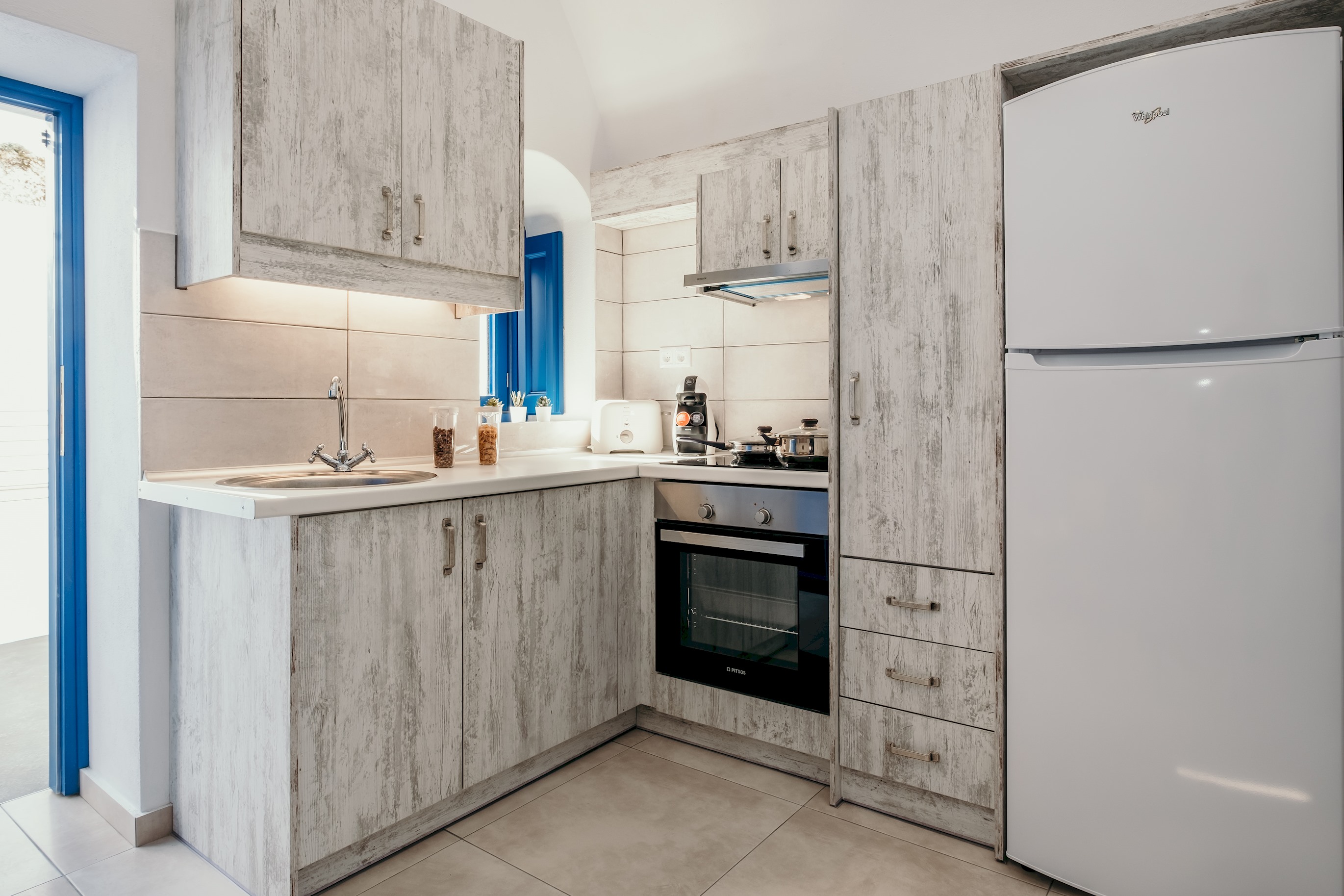Holiday homes: Villas,Cottages, Rooms