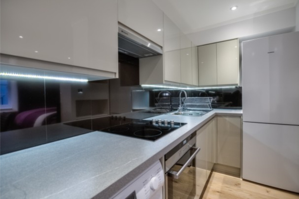 Holiday homes: Villas,Cottages, Rooms