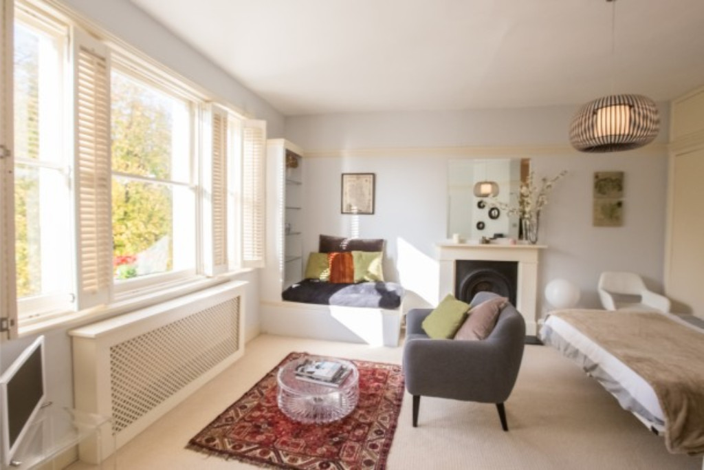 Holiday homes: Villas,Cottages, Rooms