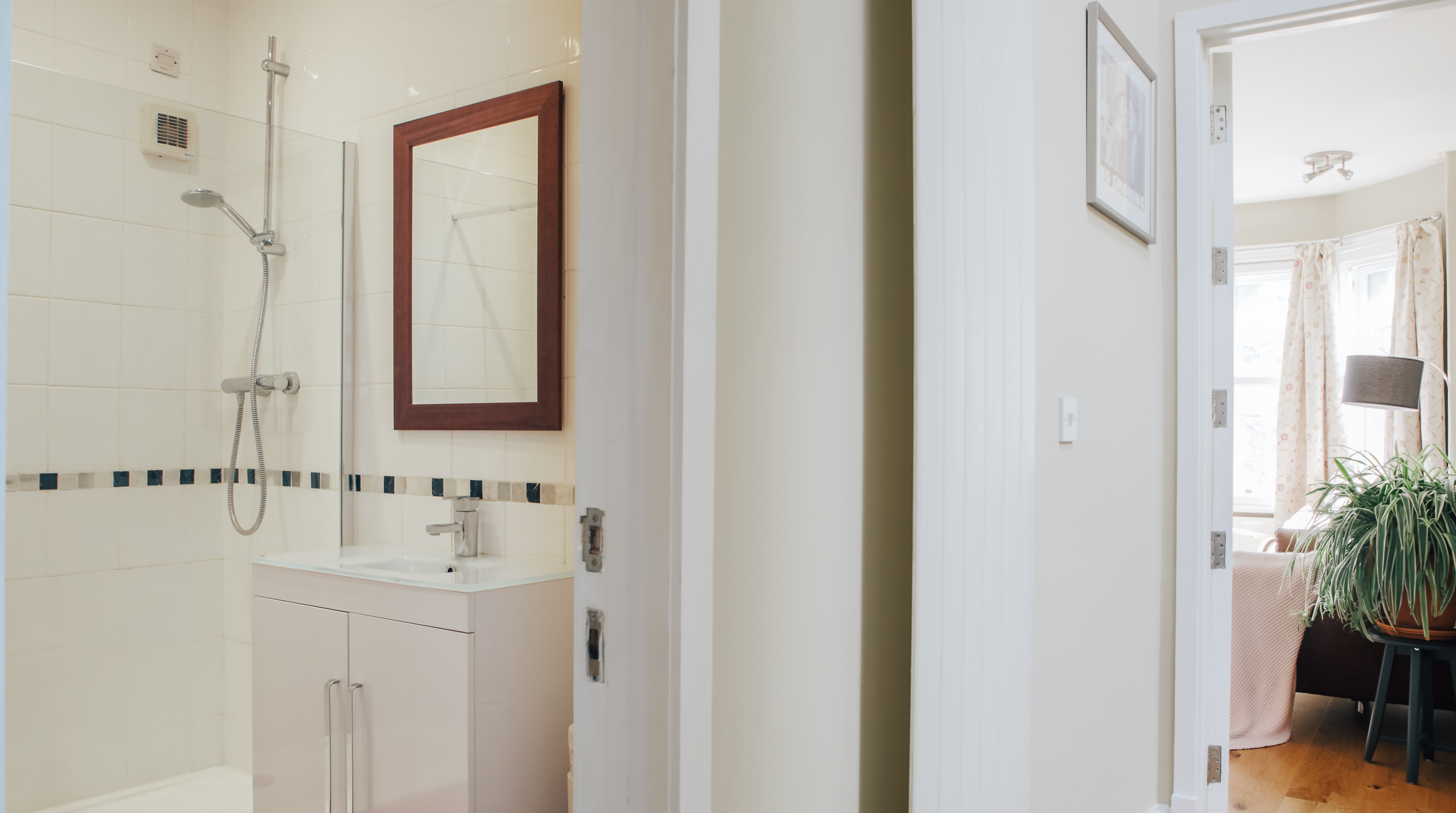View The Loft | 2BR Duplex | Central+Parking in 82 Cathedral Road Top Duplex, Cardiff, Wales CF11 9LN The Loft | 2BR Duplex | Central+Parking in 82 Cathedral Road Top Duplex, Cardiff, Wales CF11 9LN - Property image 16 - VivreStays
