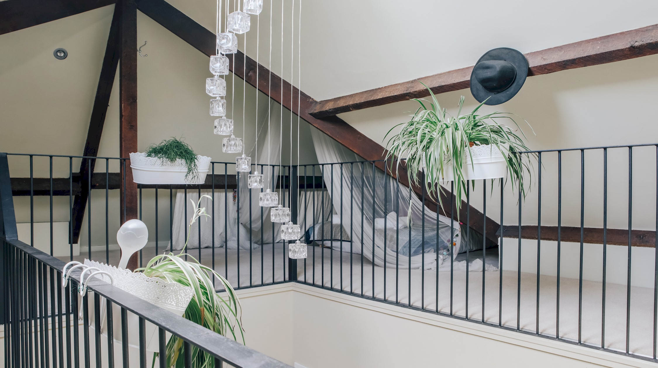 View The Loft | 2BR Duplex | Central+Parking in 82 Cathedral Road Top Duplex, Cardiff, Wales CF11 9LN The Loft | 2BR Duplex | Central+Parking in 82 Cathedral Road Top Duplex, Cardiff, Wales CF11 9LN - Property image 26 - VivreStays