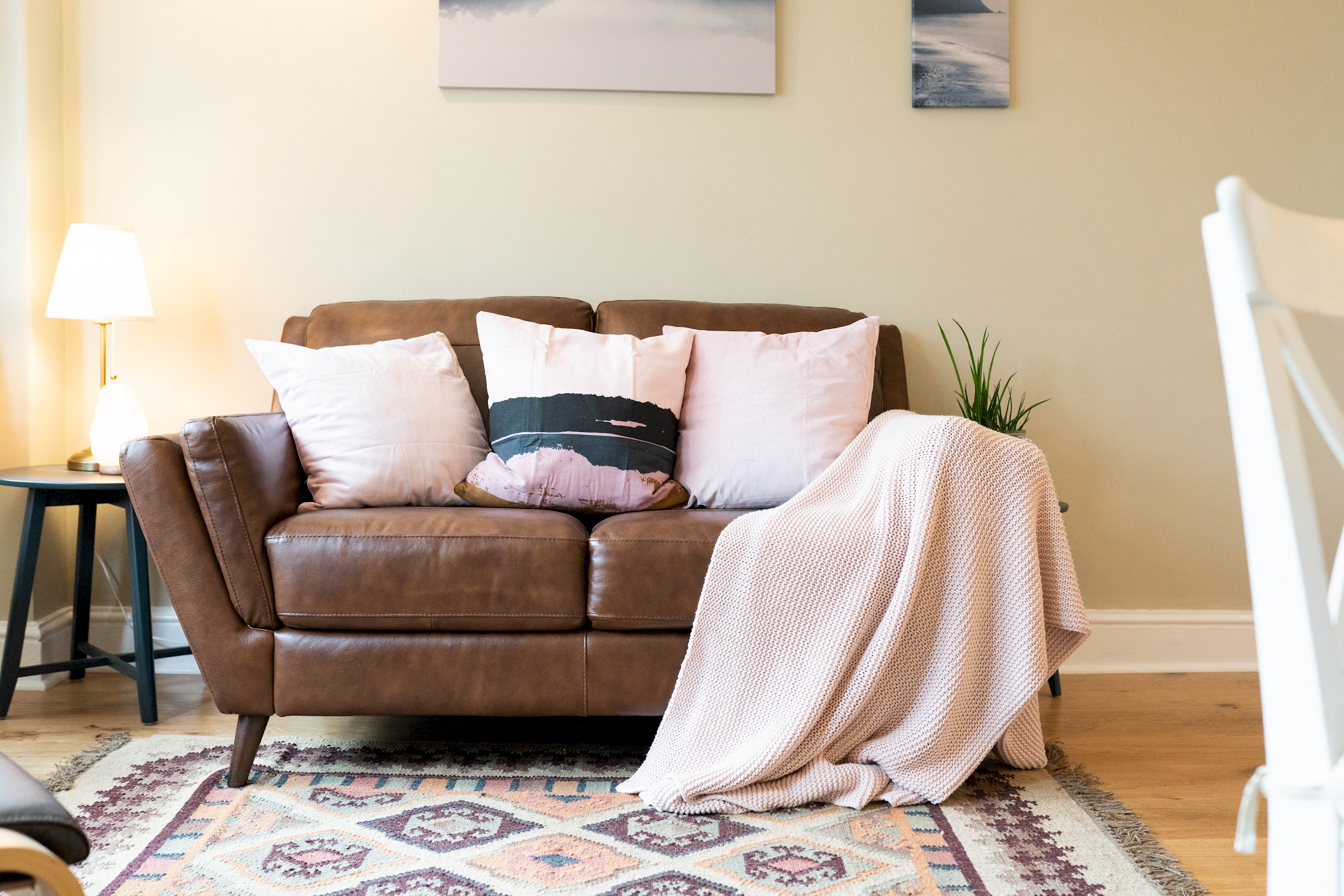 View The Loft | 2BR Duplex | Central+Parking in 82 Cathedral Road Top Duplex, Cardiff, Wales CF11 9LN The Loft | 2BR Duplex | Central+Parking in 82 Cathedral Road Top Duplex, Cardiff, Wales CF11 9LN - Property image 3 - VivreStays