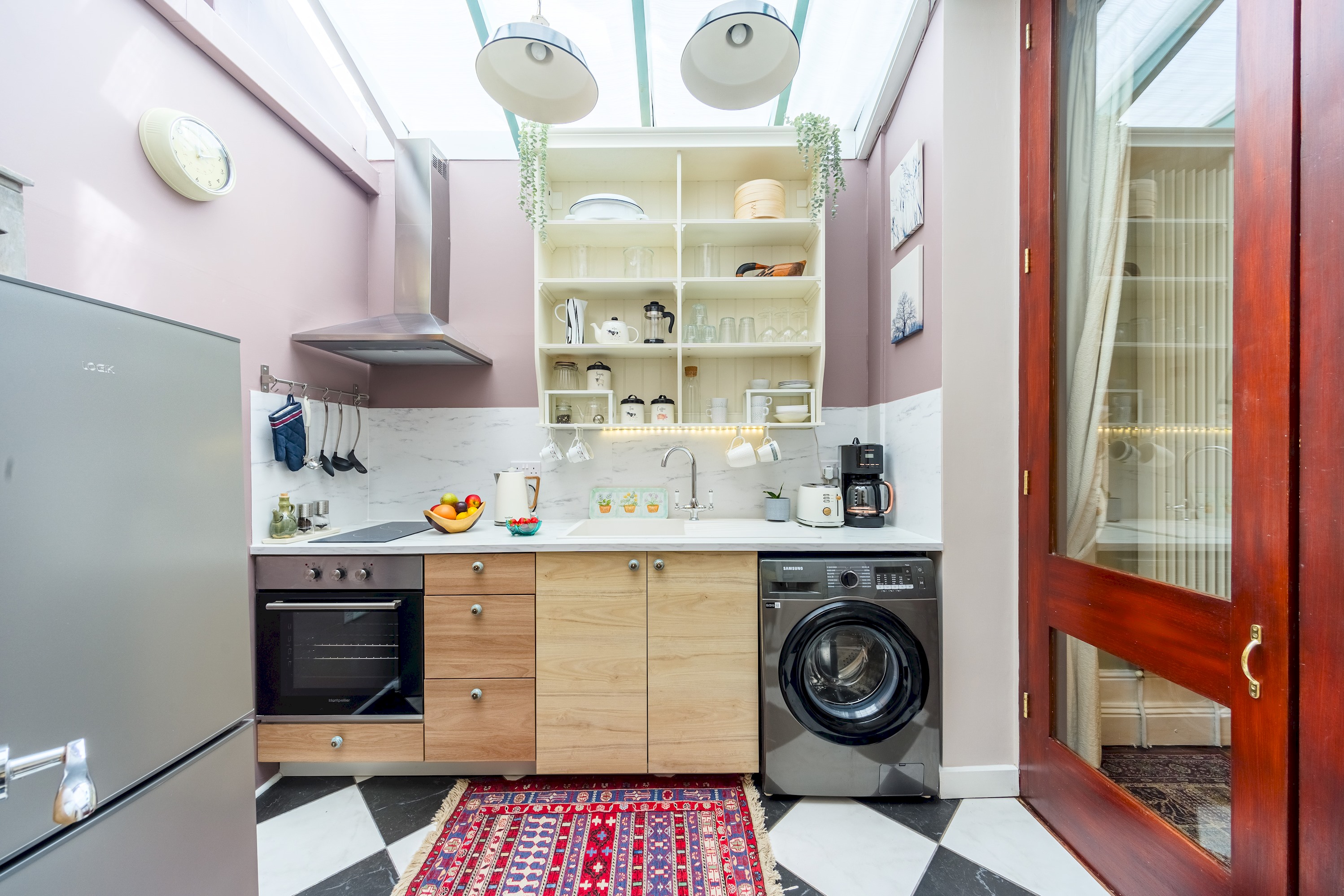 The Regency Studio|82Cathedral in 82 Cathedral Road CF11 9LN - Property image 5 - VivreStays