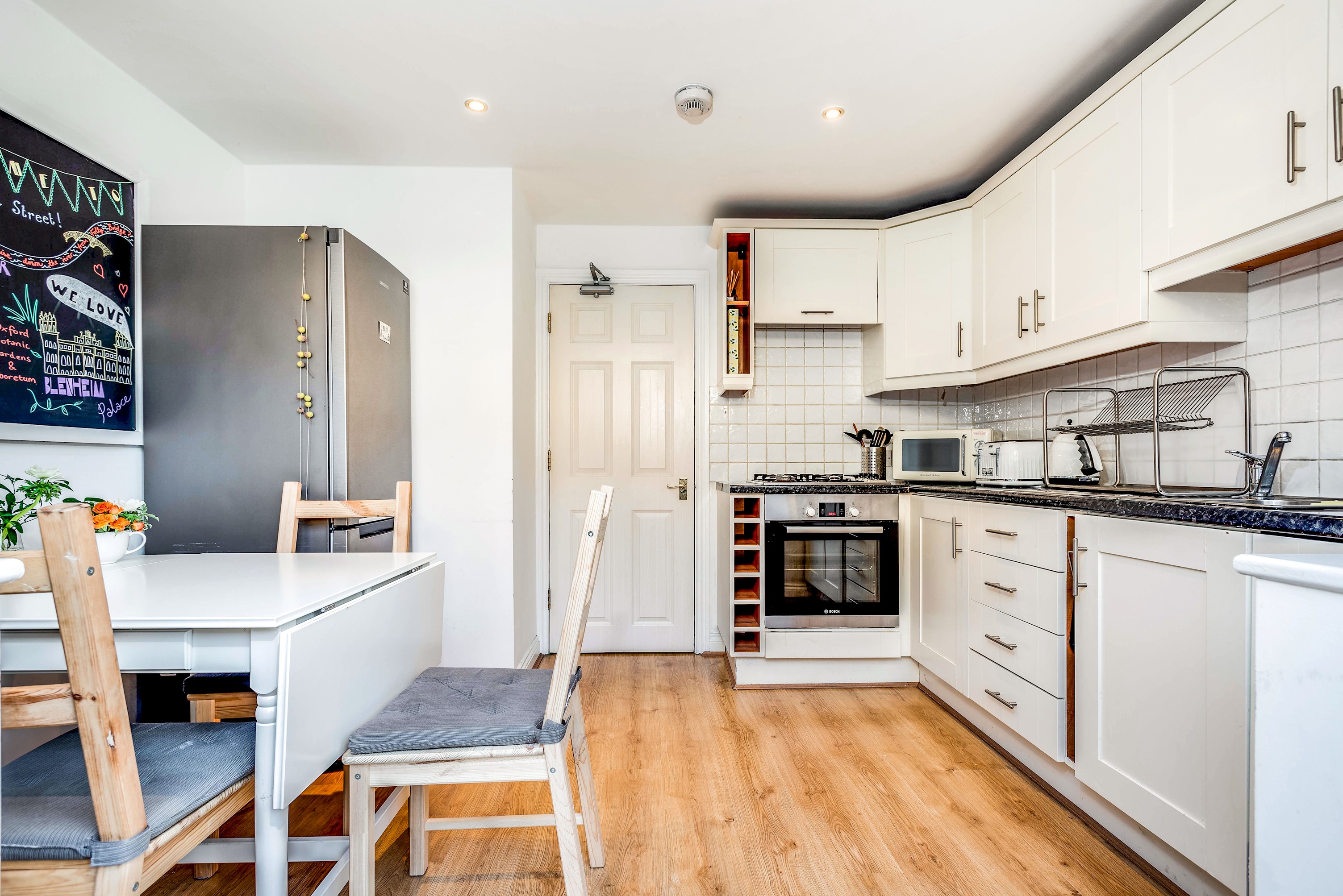 The St Clements Townhouse 3 Bedroom Bijou central in 6b Cherwell Street OX4 1BG - Property image 14 - VivreStays