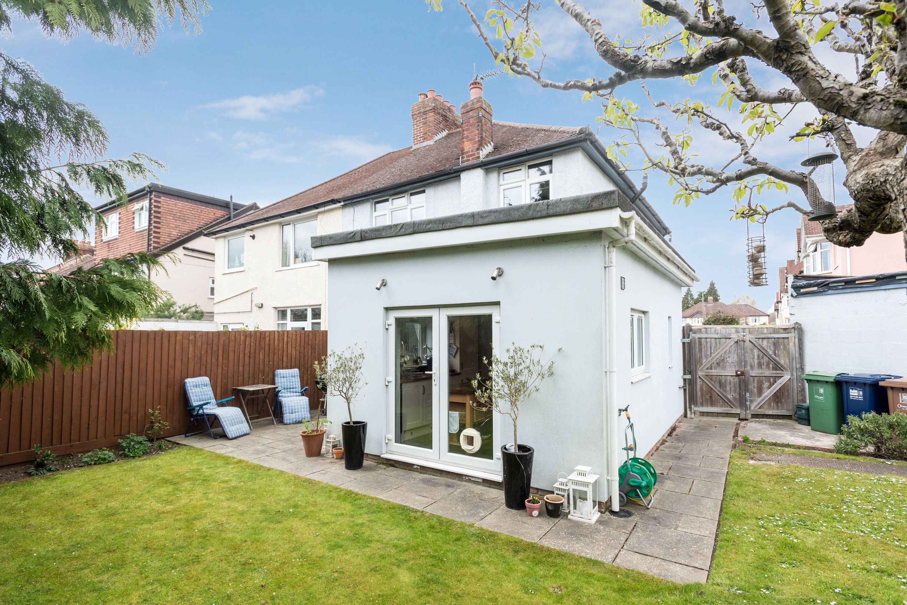Headington Orchard - 3 Bedroom House & parking & garden in 49 Langley Close OX3 7DB - Property image 9 - VivreStays