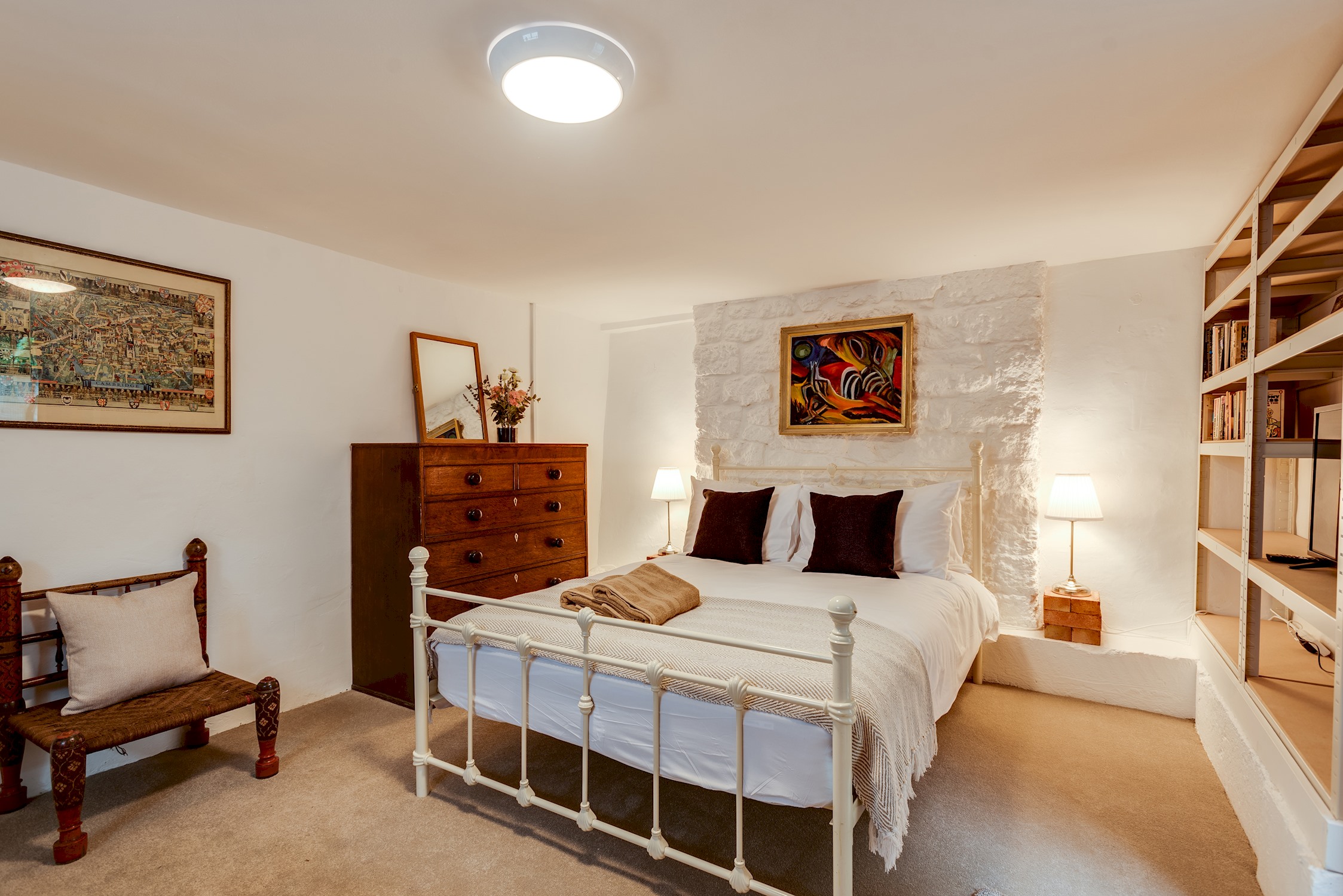 The Summertown STUDIO 1 Bedroom & Kitchenette