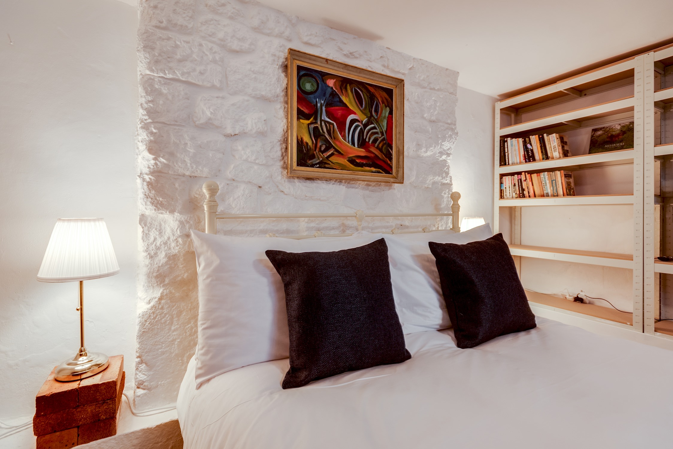 The Summertown STUDIO 1 Bedroom & Kitchenette