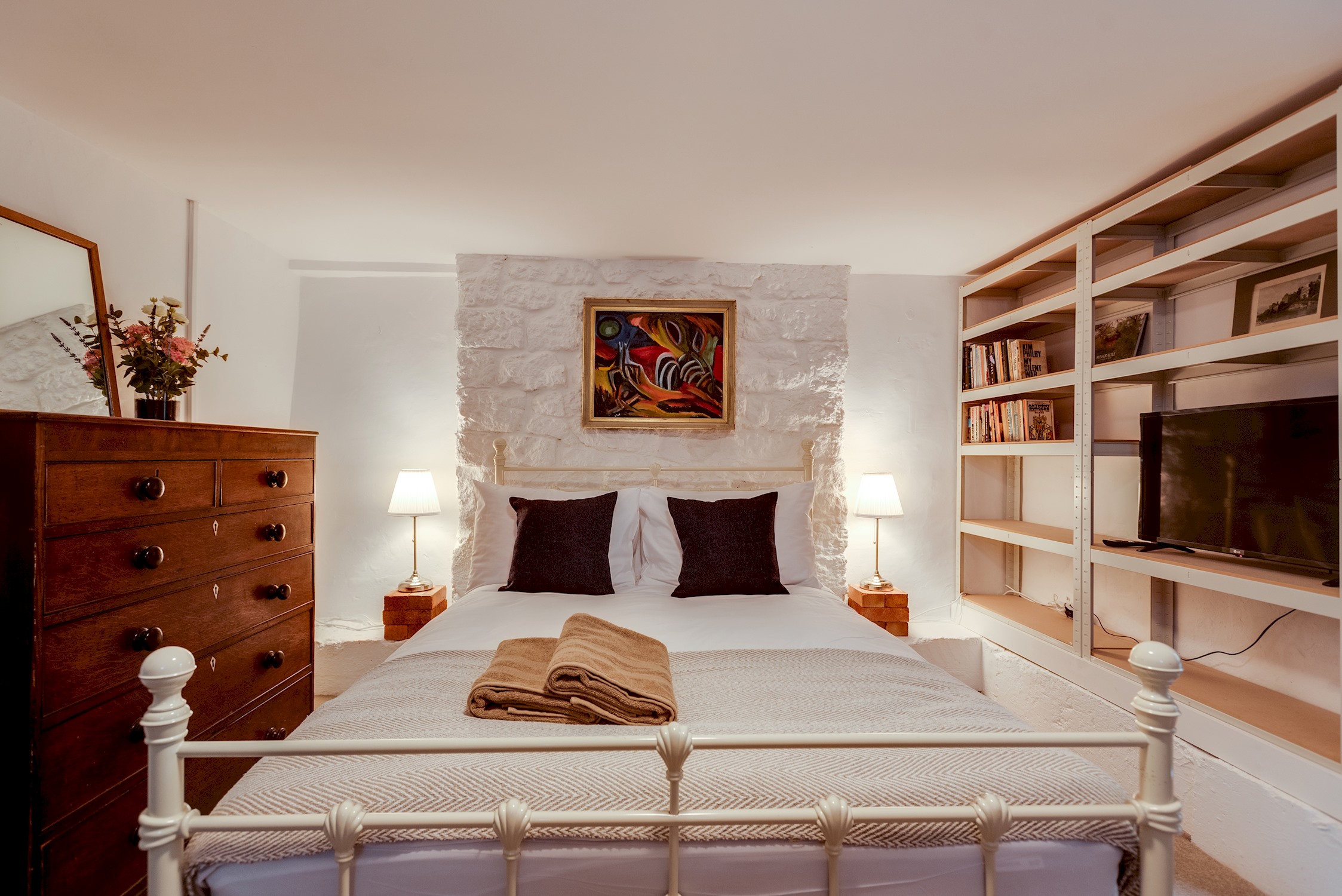 The Summertown STUDIO 1 Bedroom & Kitchenette